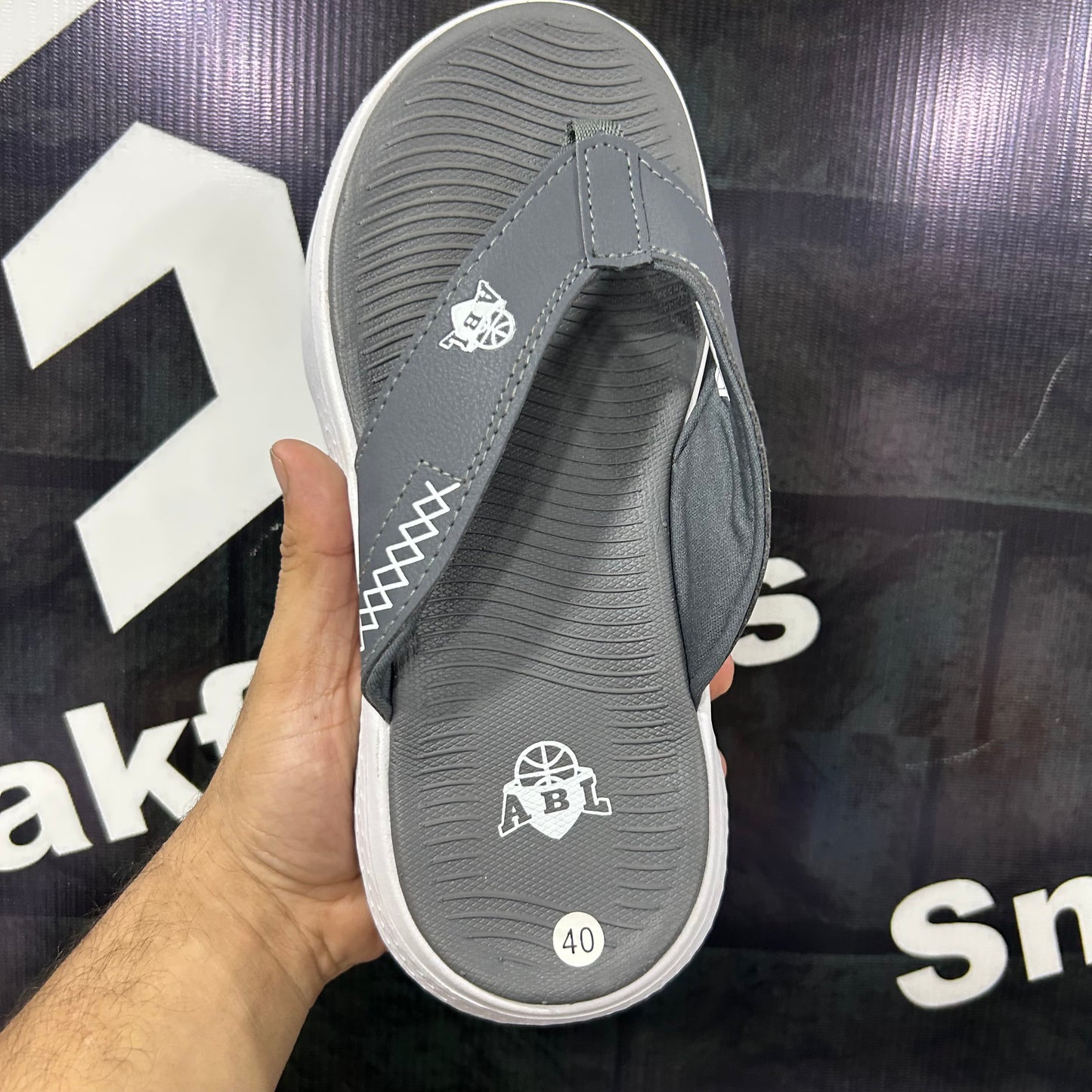 Skecher - D6 - Slides - Grey
