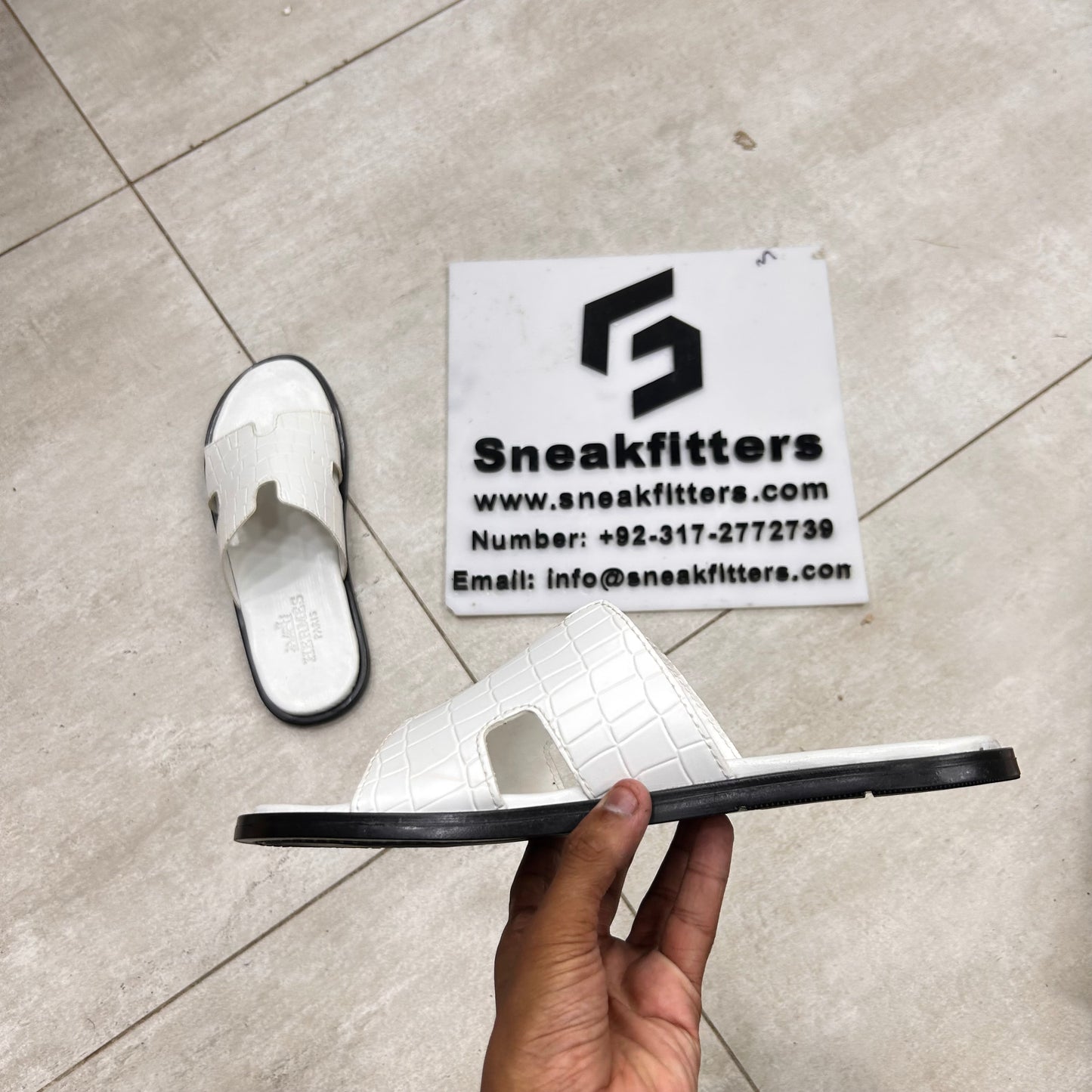 H Izmir Sandals (Slides) - White