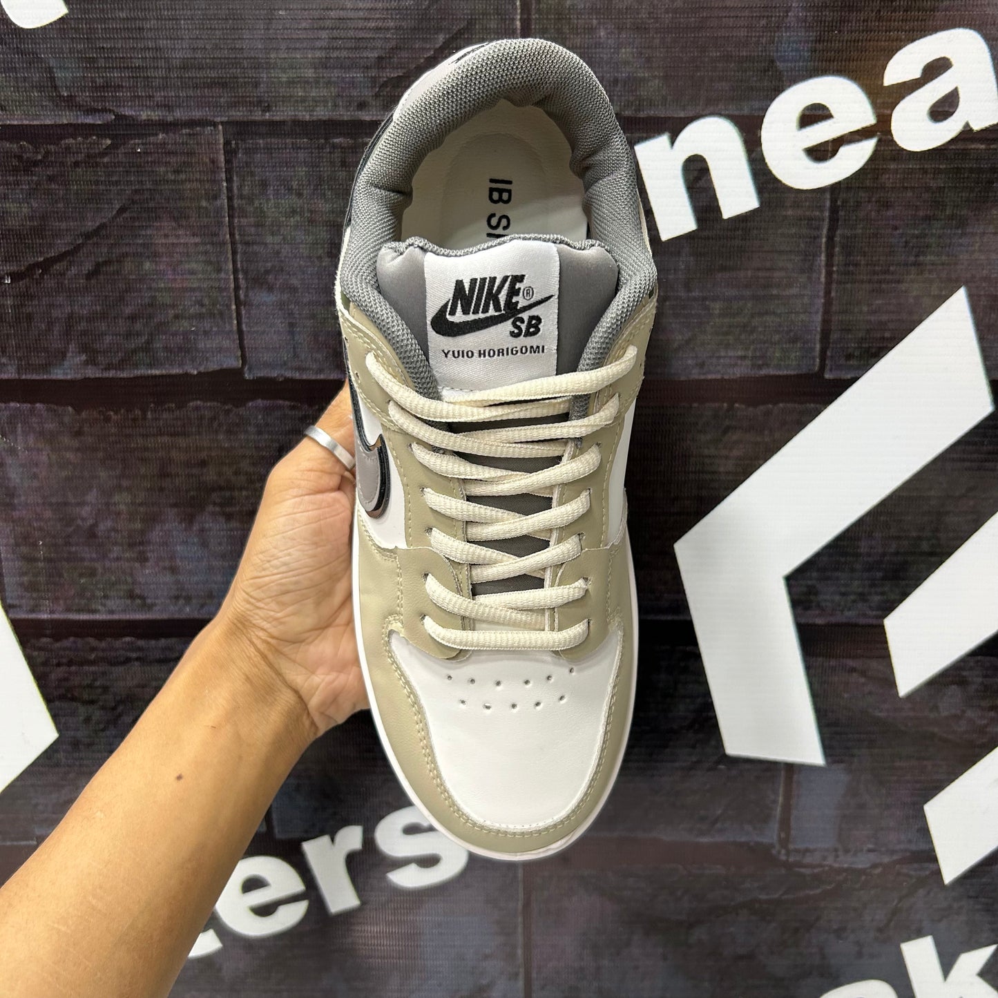 AF1 - Brown Gray (2nd)