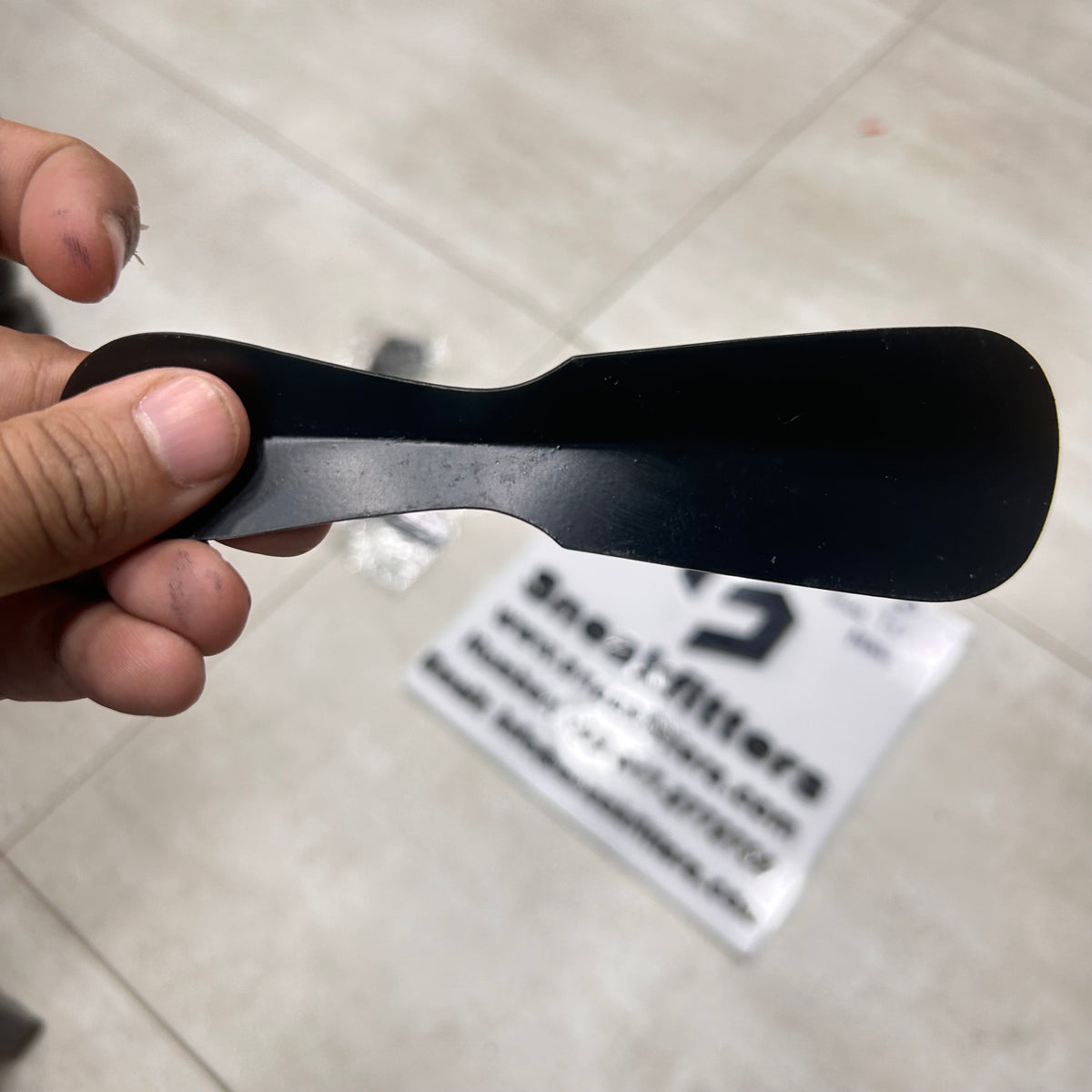 Shoe Horn Metal Black