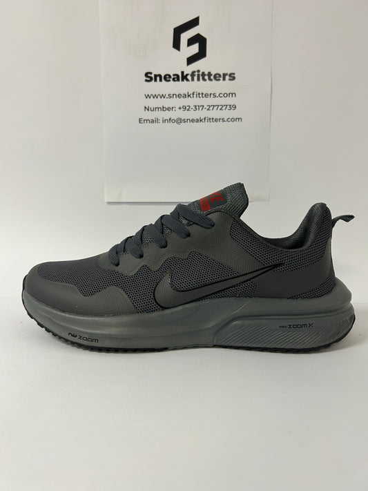NKE Zoom X - Running - Dark Gery