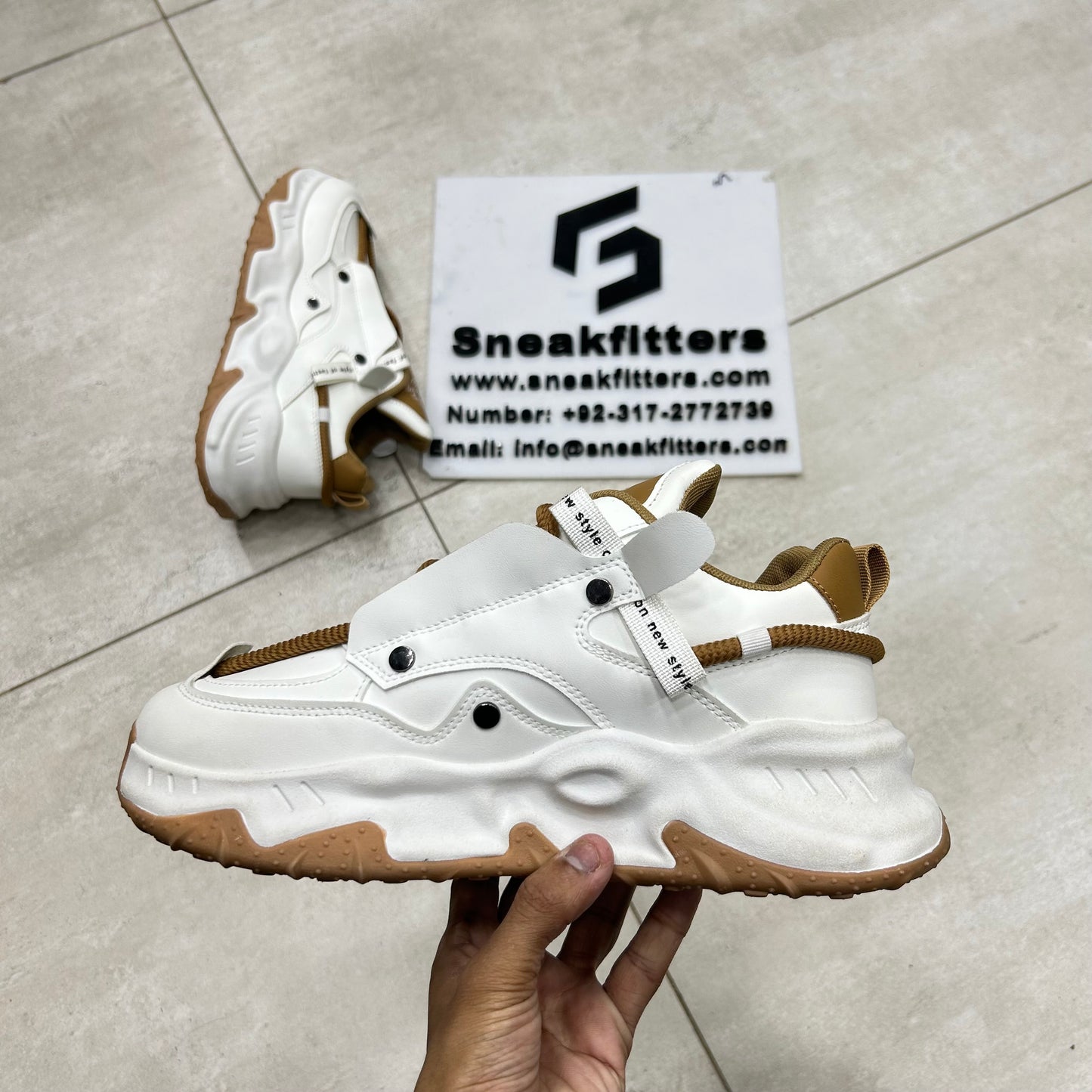 Fashion - Piie Dang - White