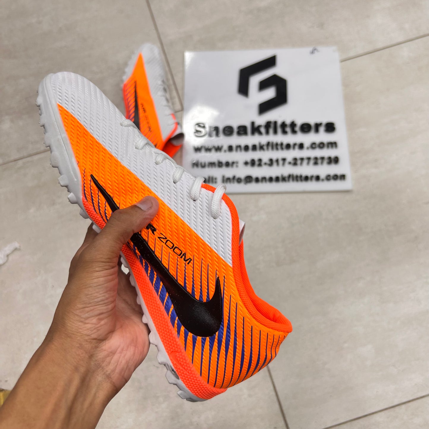 Football - NK Air Zoom - Gripper - White Orange