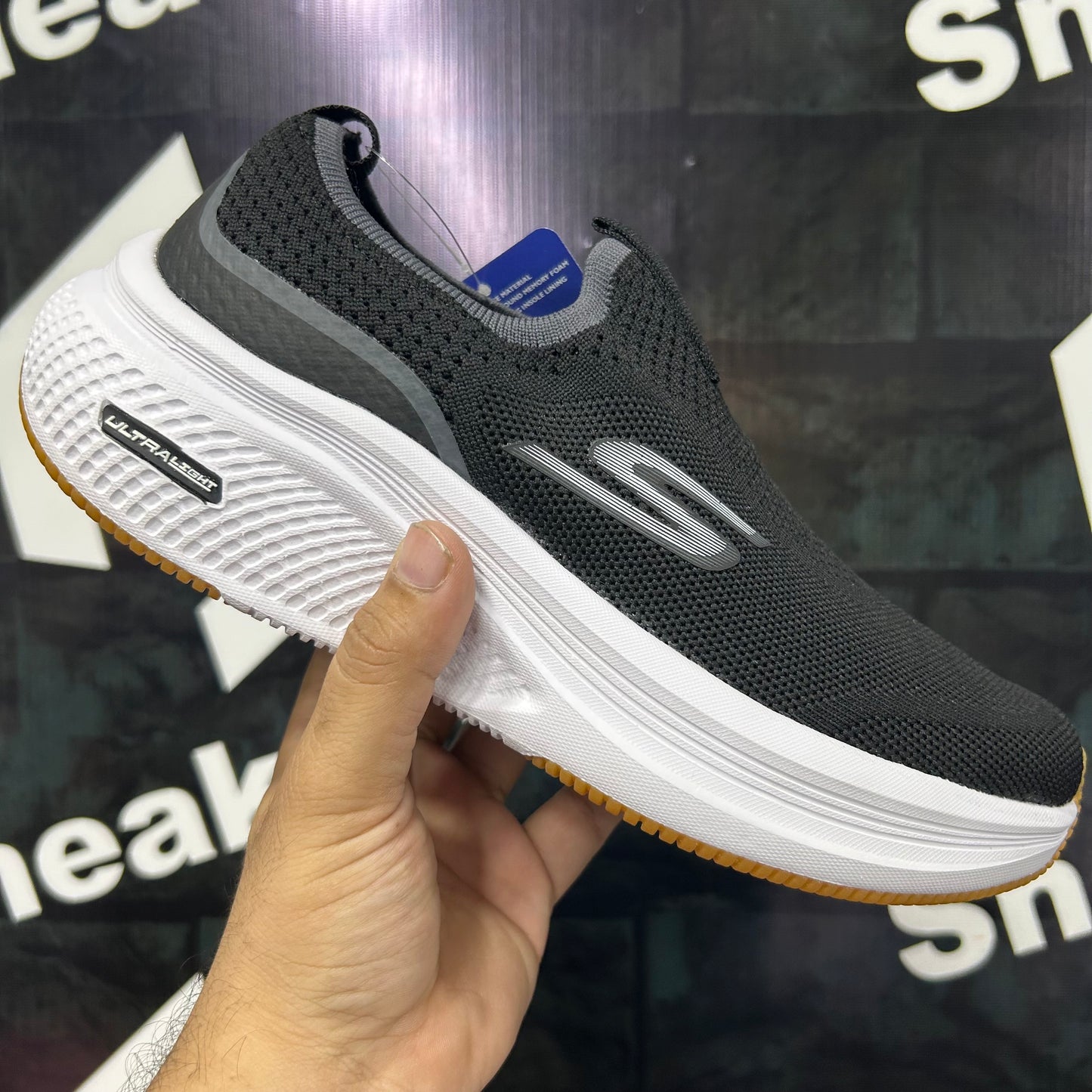 Skecher - Ultralight - Black White