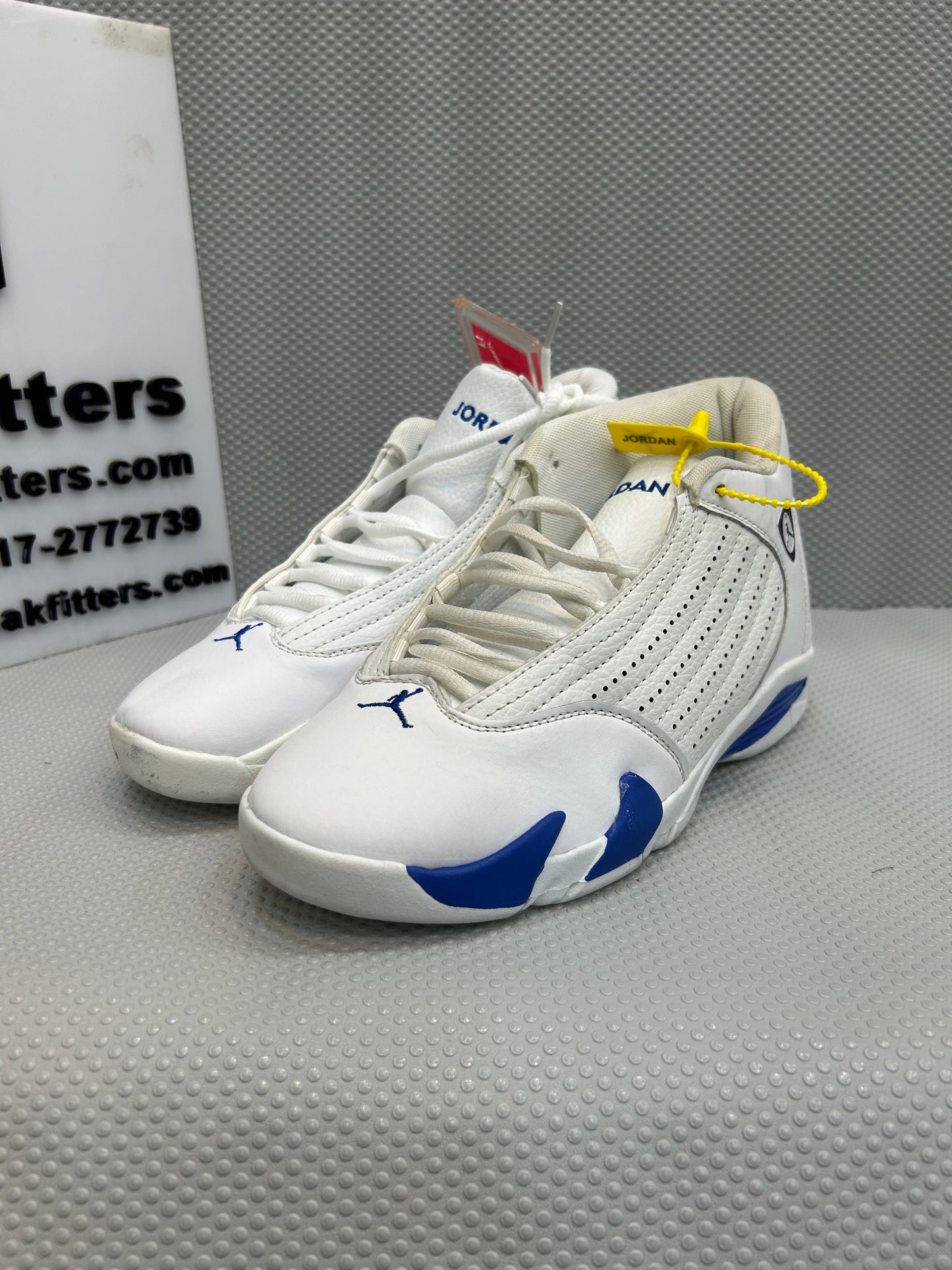 AR JDN 14 - Retro - White Blue