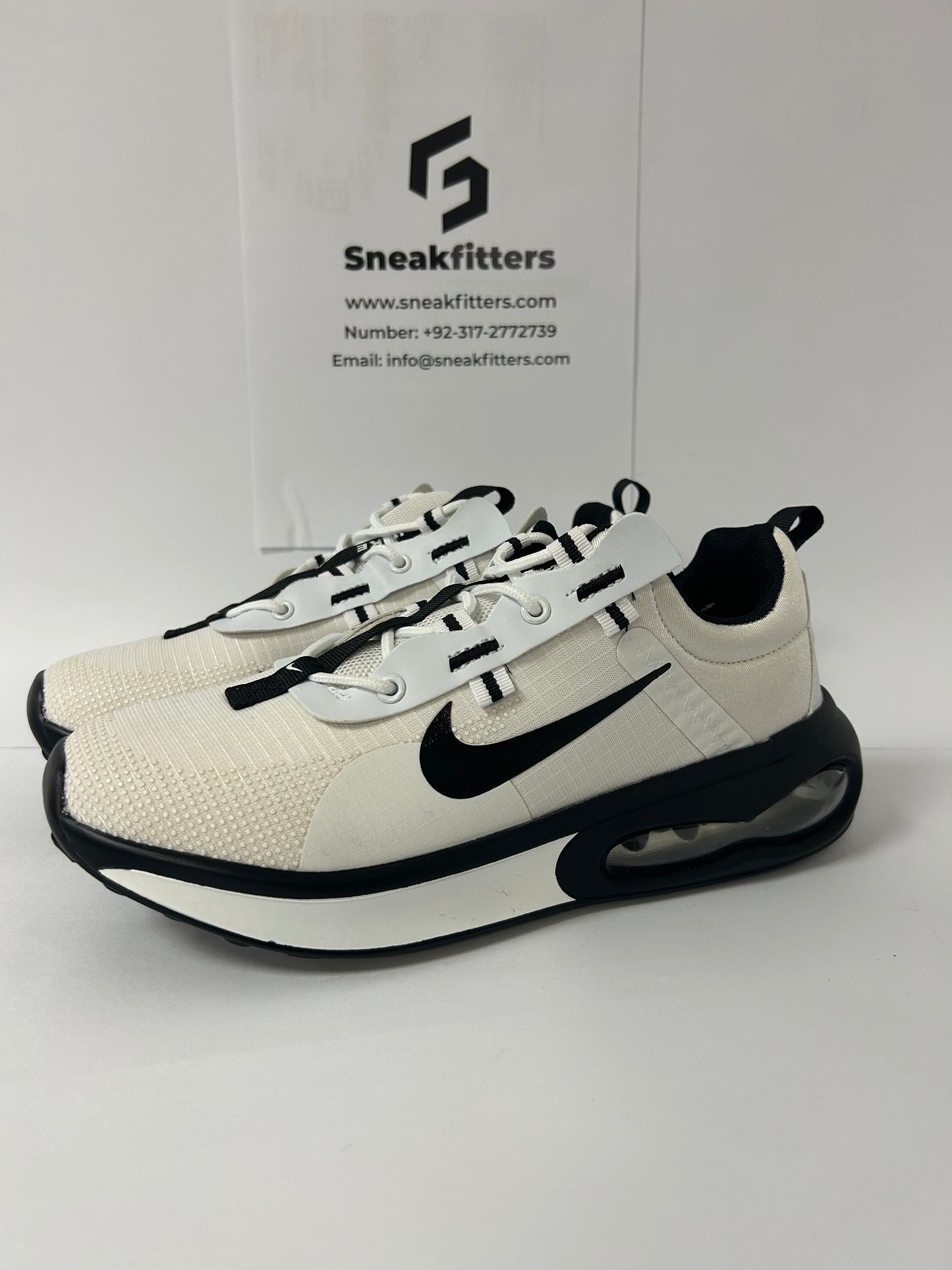 NKE Air Max - 2k21 - white with Black