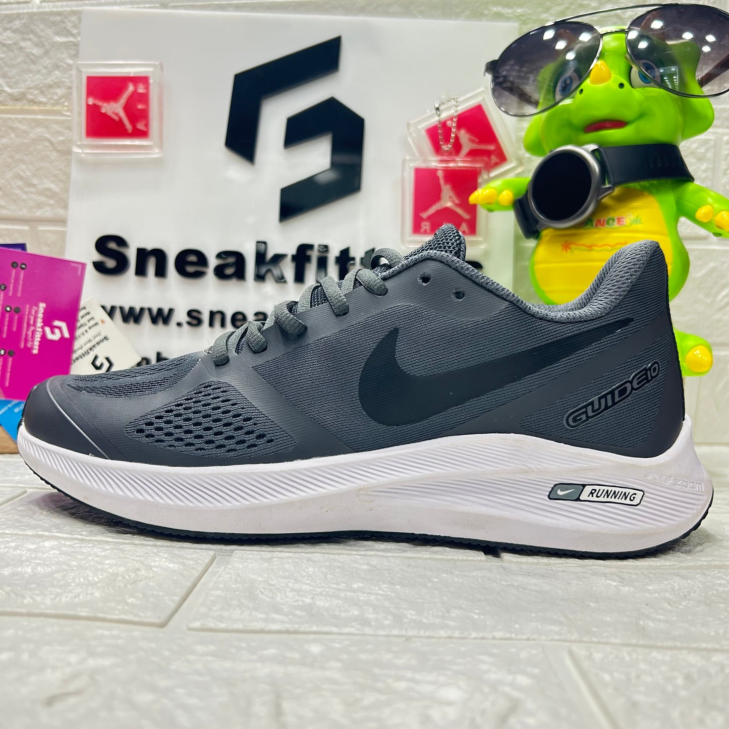 NKE - Zoom Structure - K10 - Grey White
