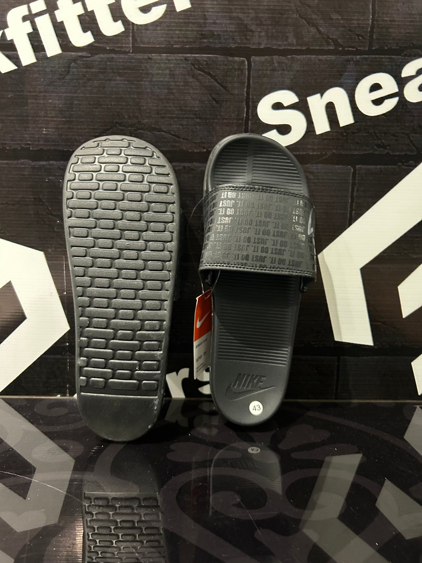 NKE - D3 - Slides - Black Gray