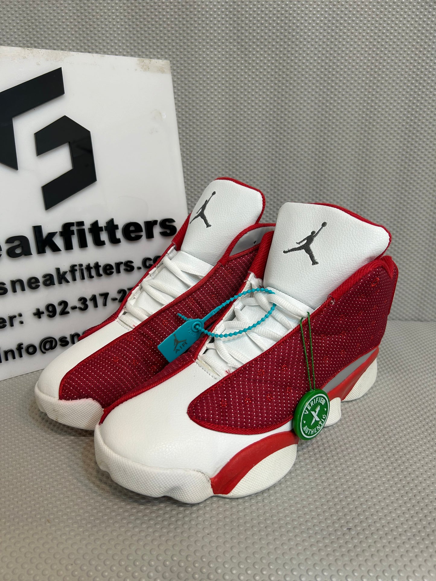 AR JDN 13 - Retro Gym - Red Flint Grey
