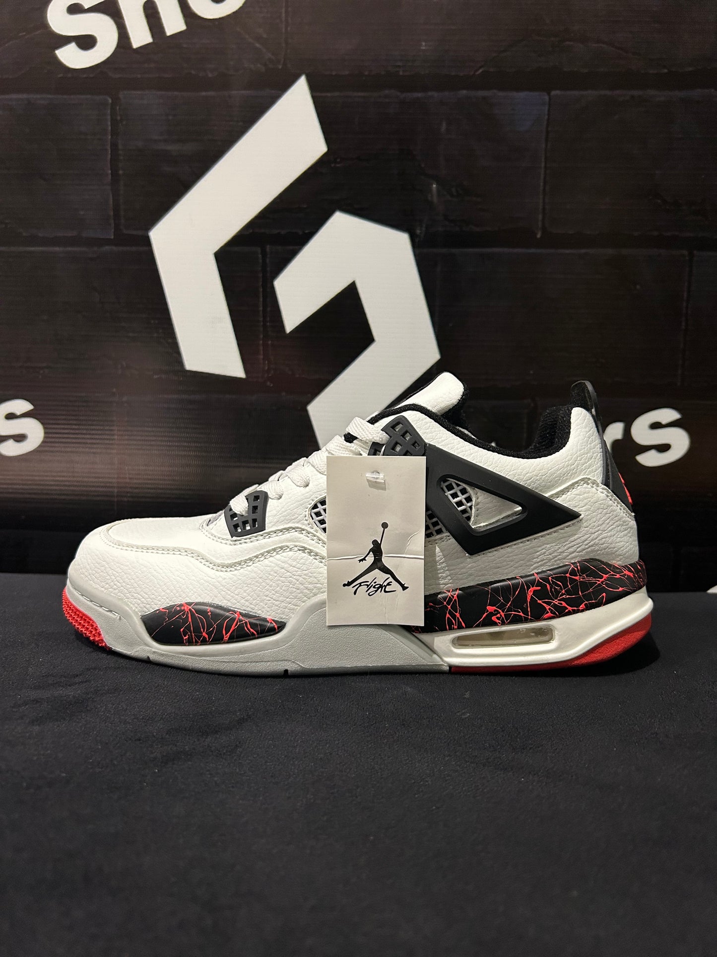 AR JDN 4 - Retro - White with Red (Premium)