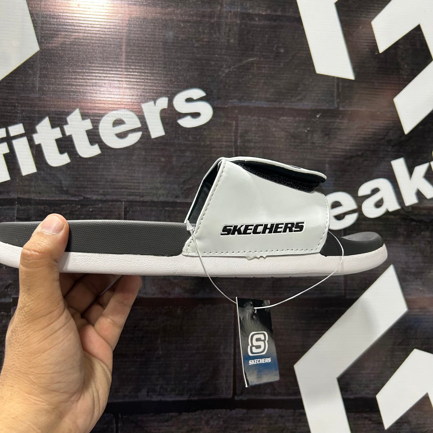SK - Slide 1 - White