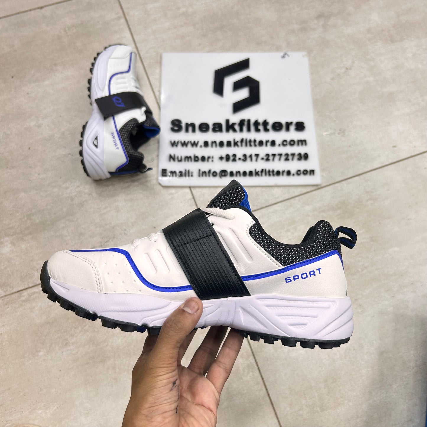 QJ - Sport Gripper - White with blue
