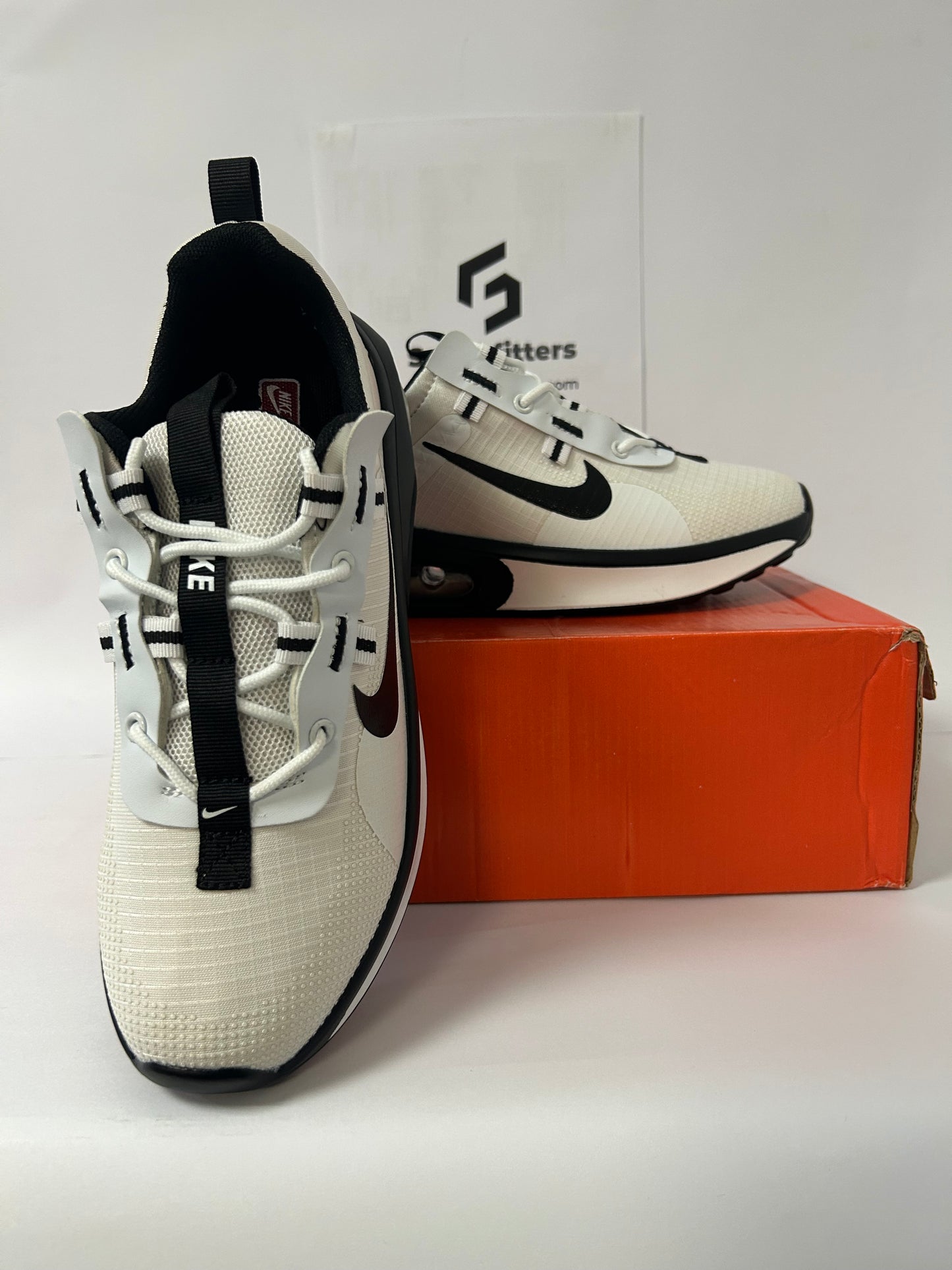 NKE Air Max - 2k21 - white with Black