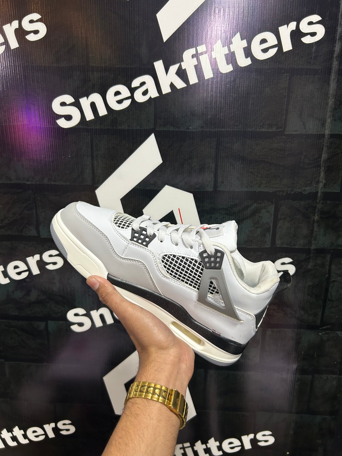 AR JDN 4 - Retro - White with Black 2.0