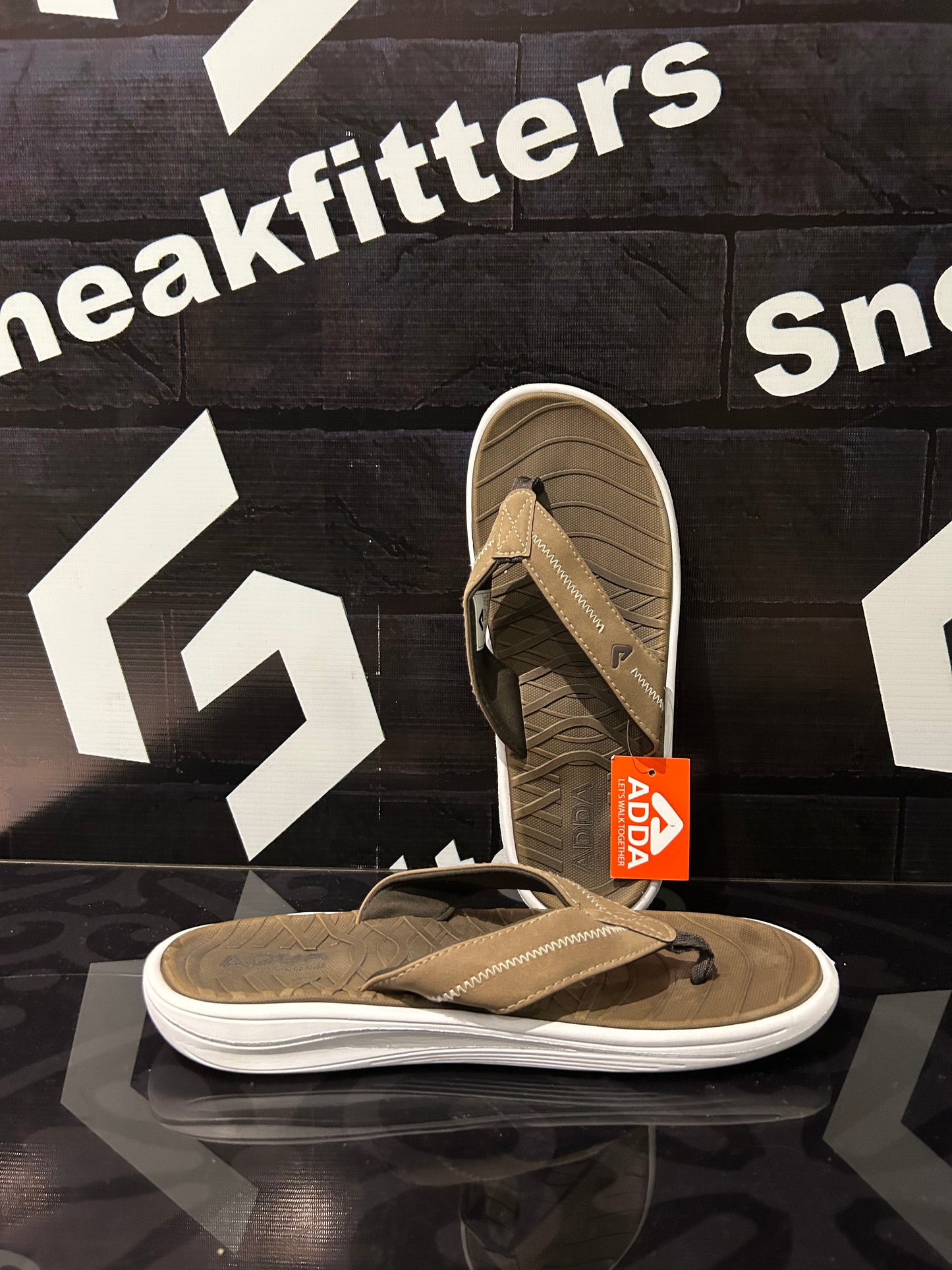 Skecher - D3 - Slides - Brown