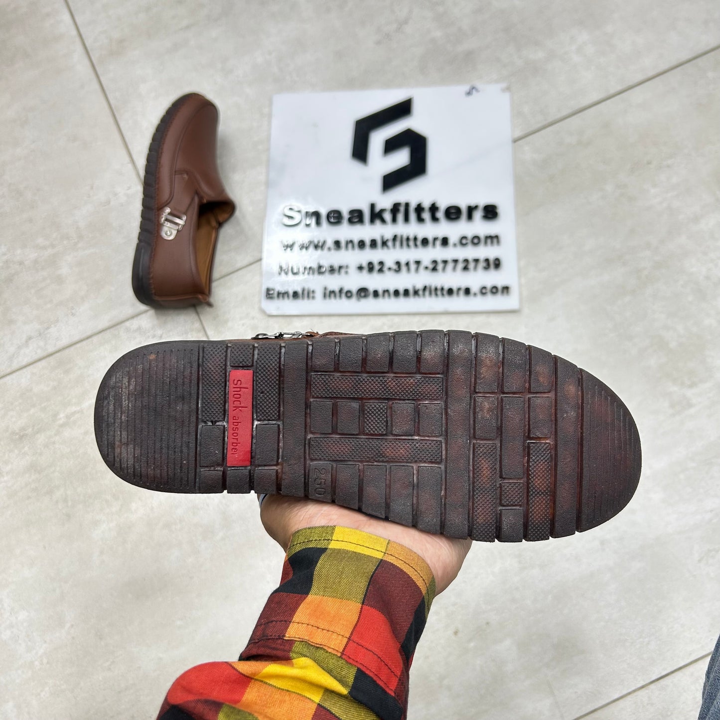 Clarks Shoes - D3 - Brown