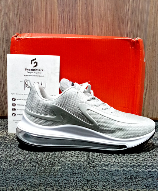 NKE Air Max 720 - GB