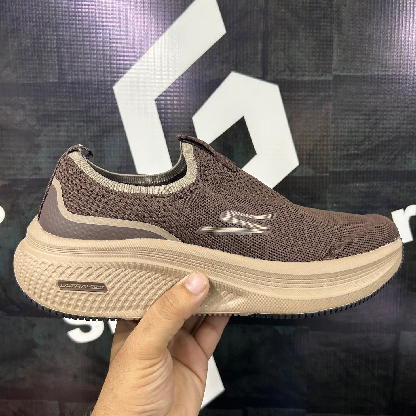Skecher - Ultralight - Brown