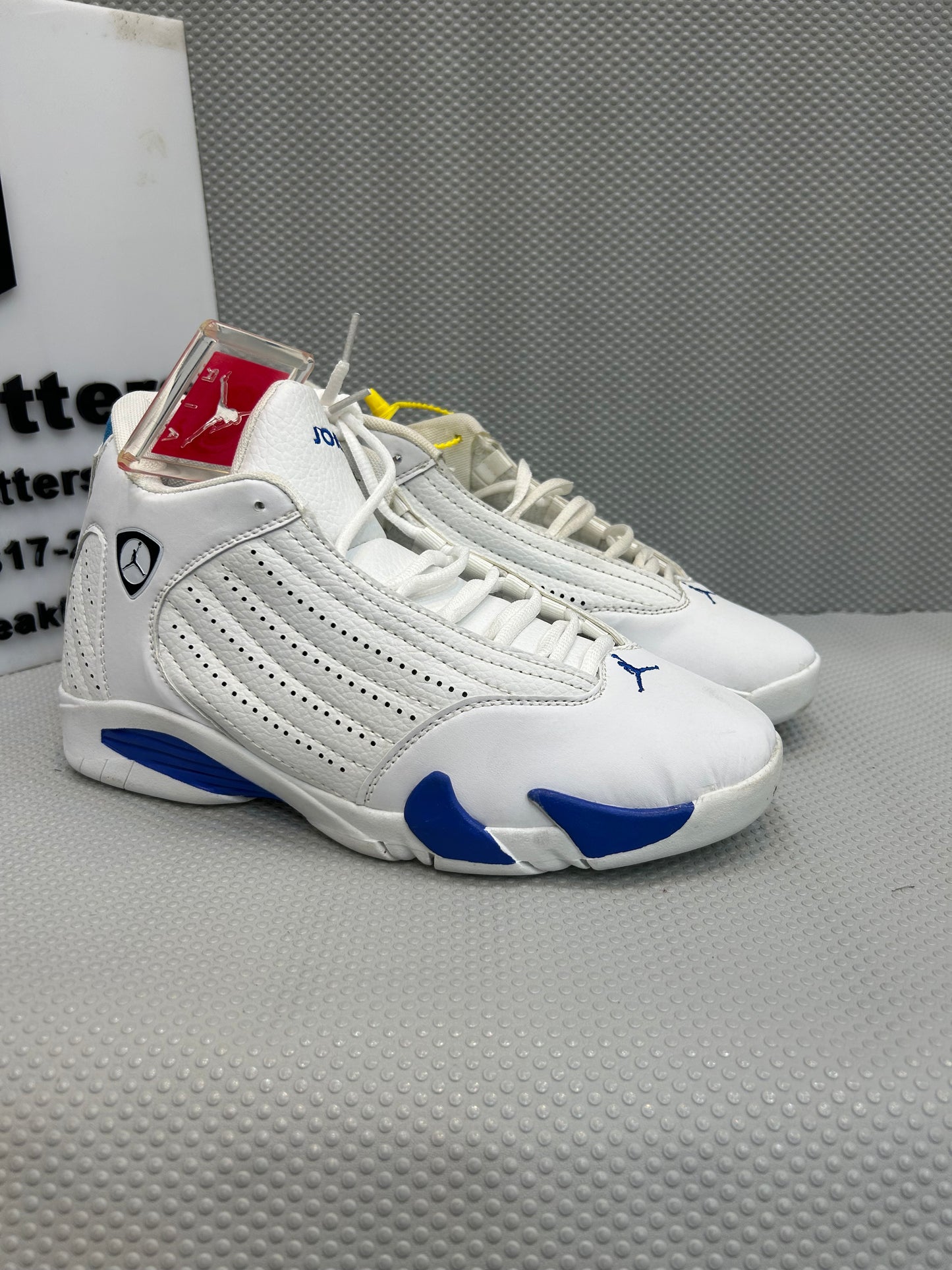 AR JDN 14 - Retro - White Blue