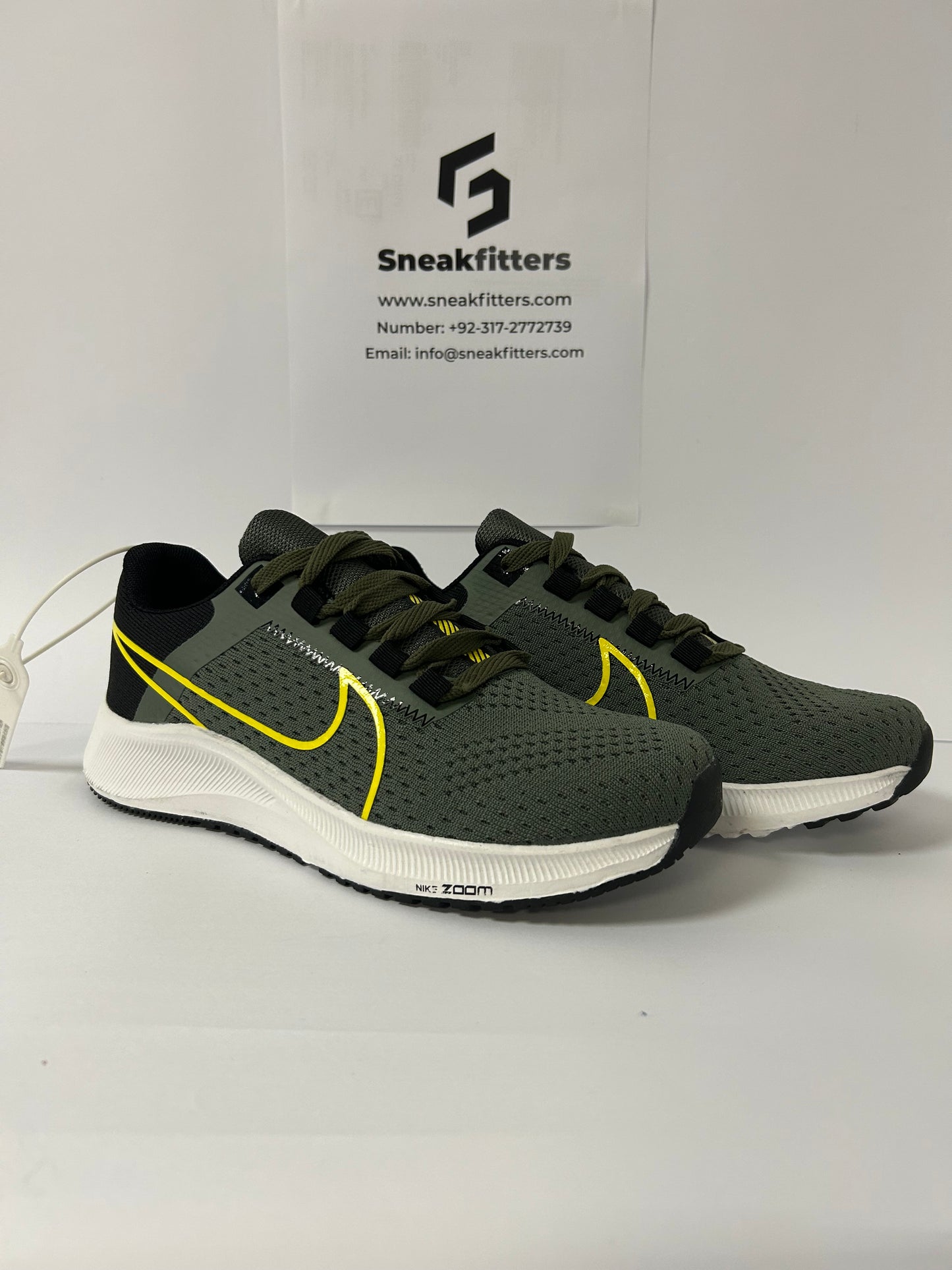 NKE Zoom -  Downshifter - Olive