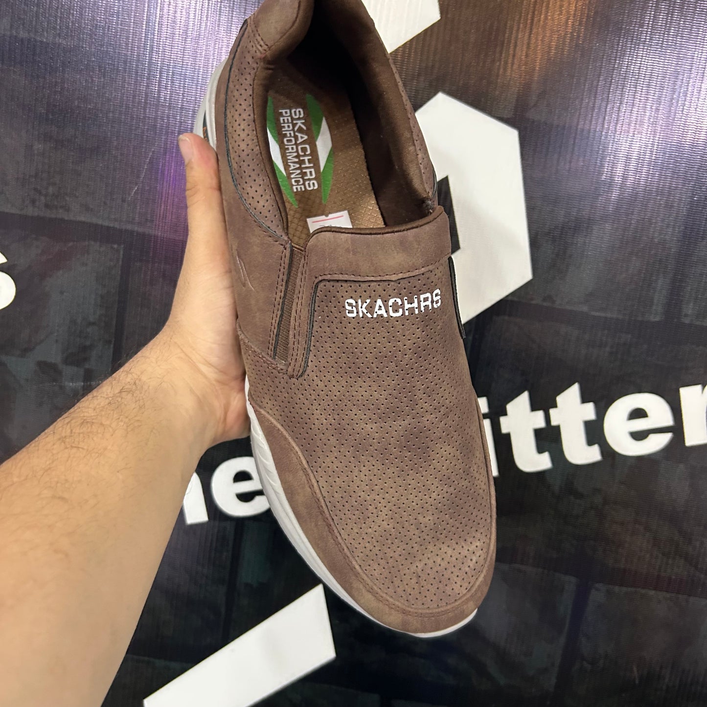 Skecher - Performance - Atchfit - Brown 2.0