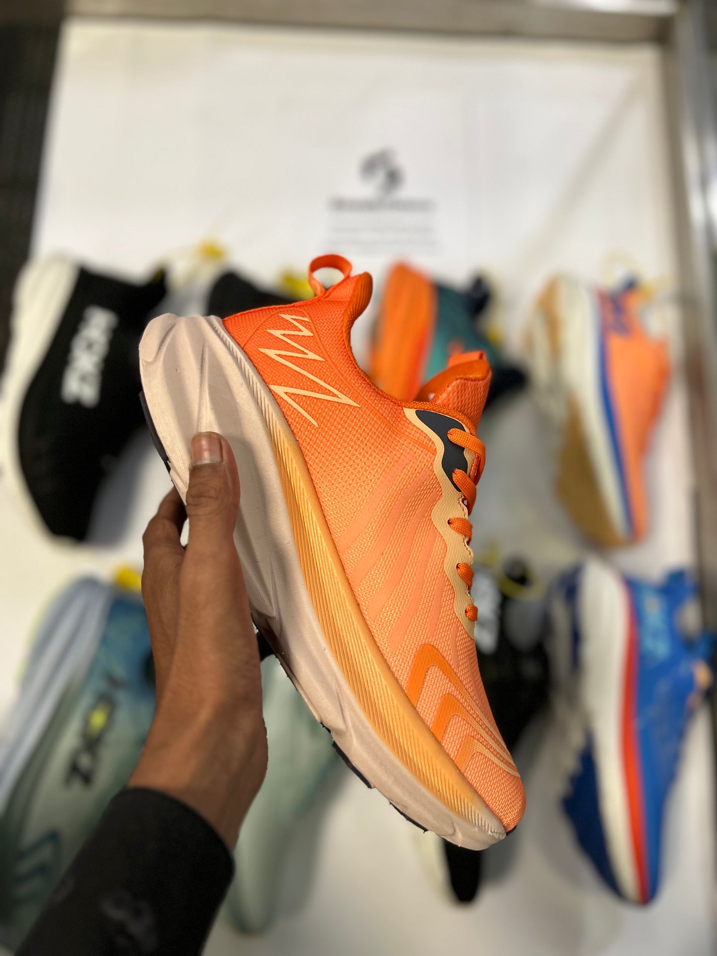 HOKZ - Unbeatable Comfort - Orange White