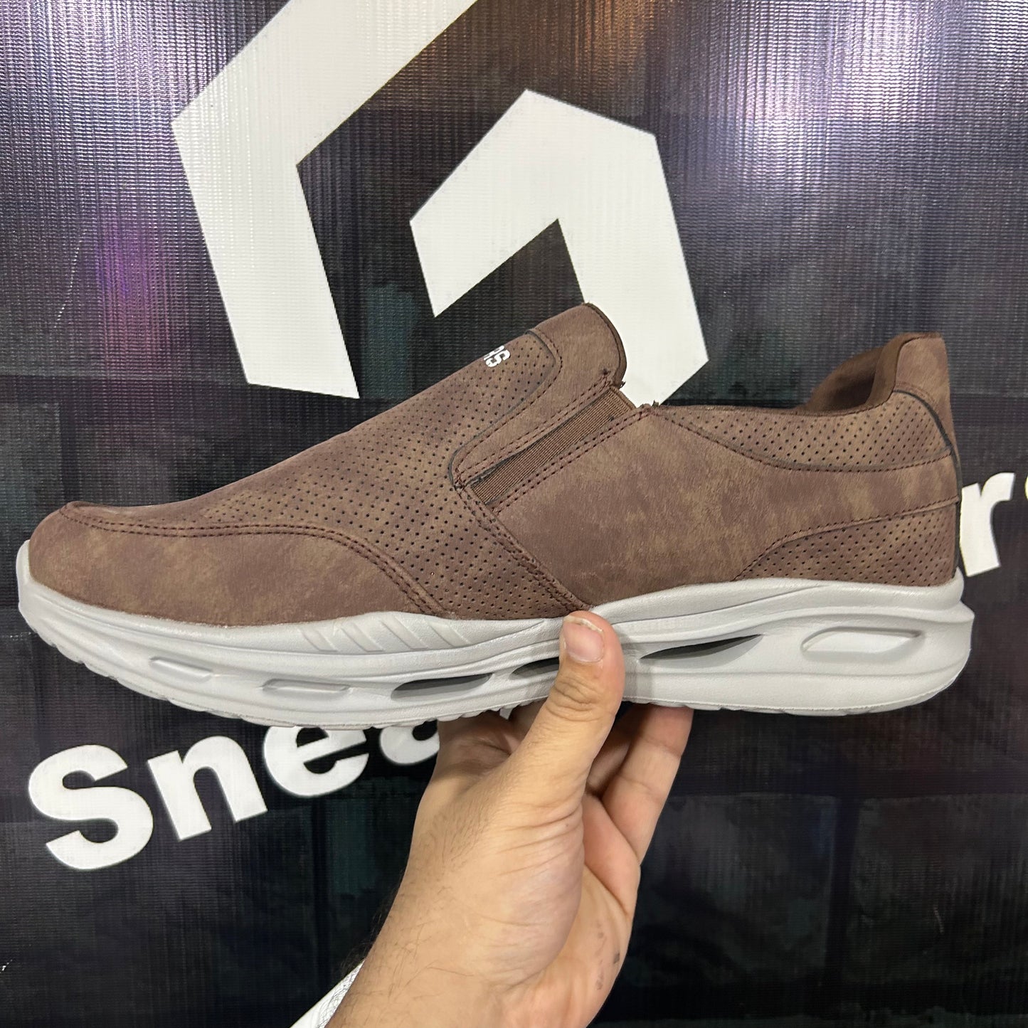 Skecher - Performance - Atchfit - Brown 2.0