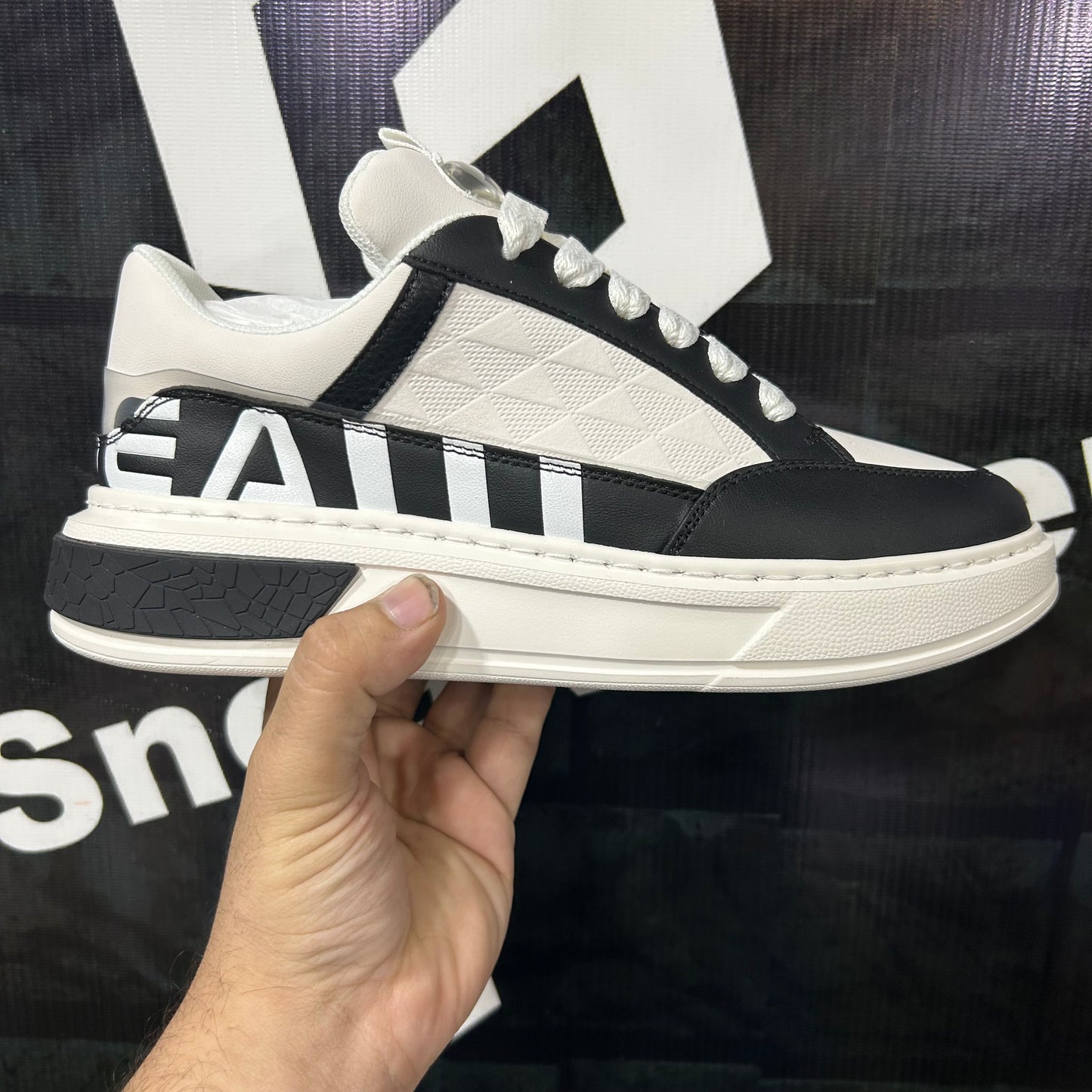 Fashion - Nder EA 3 - White
