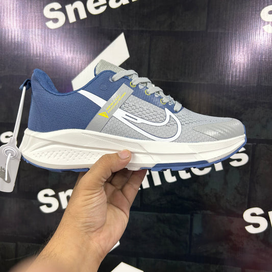 NK - Runners - Light Gray