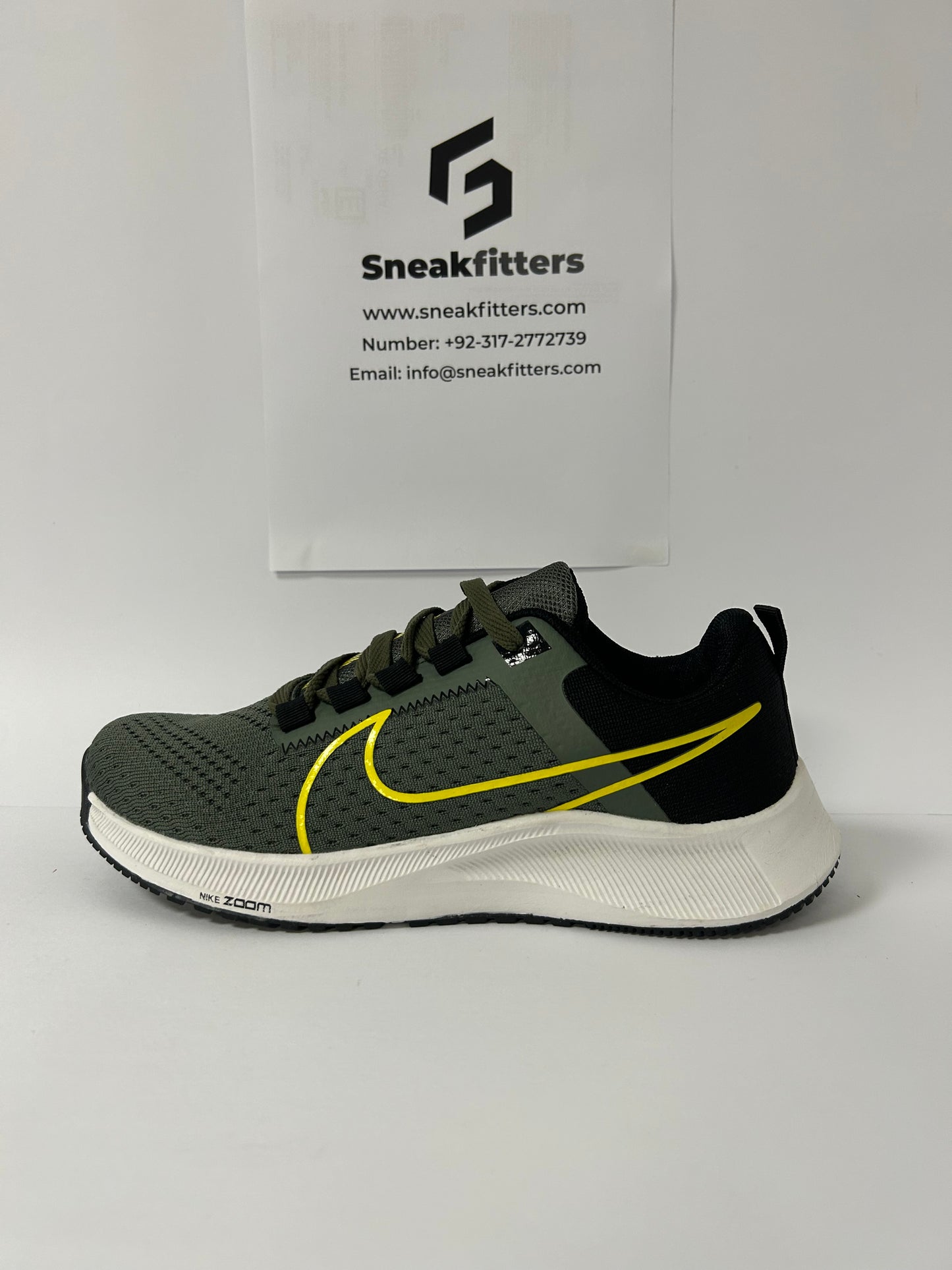 NKE Zoom -  Downshifter - Olive