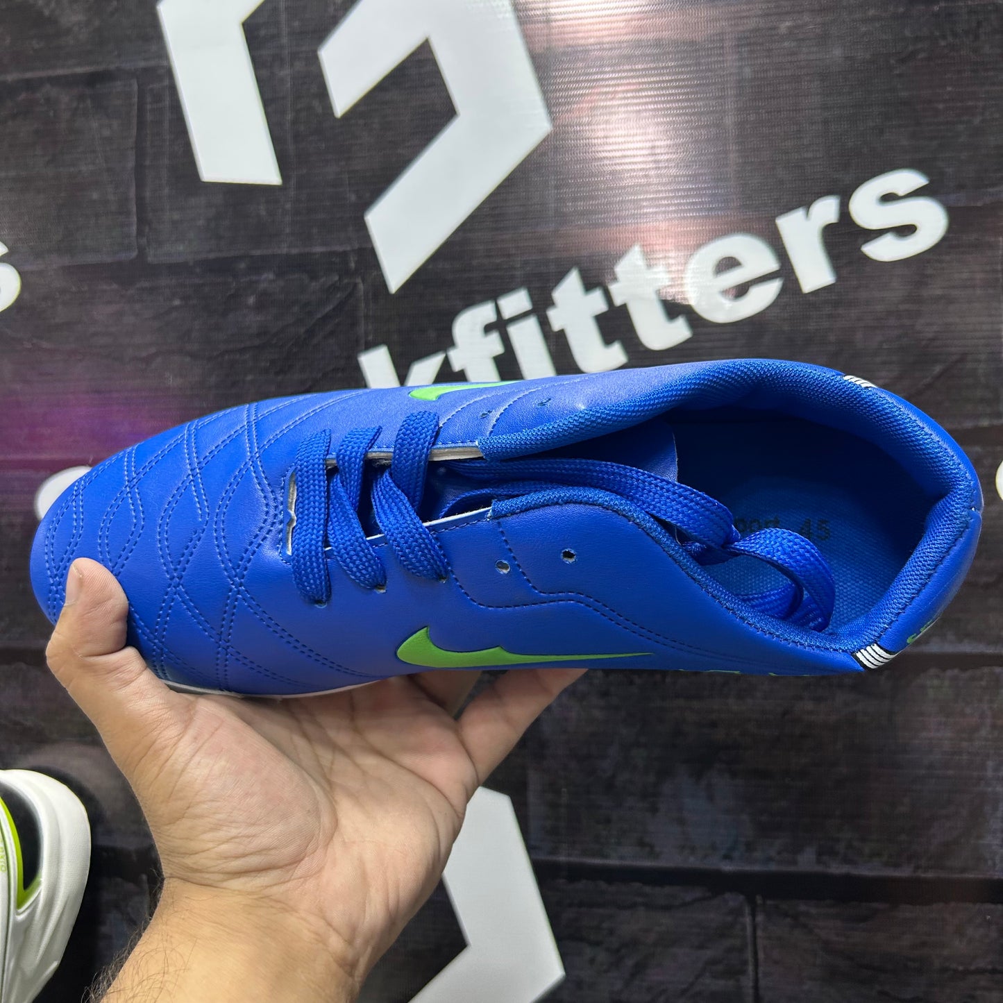 NK - Grippers - Blue