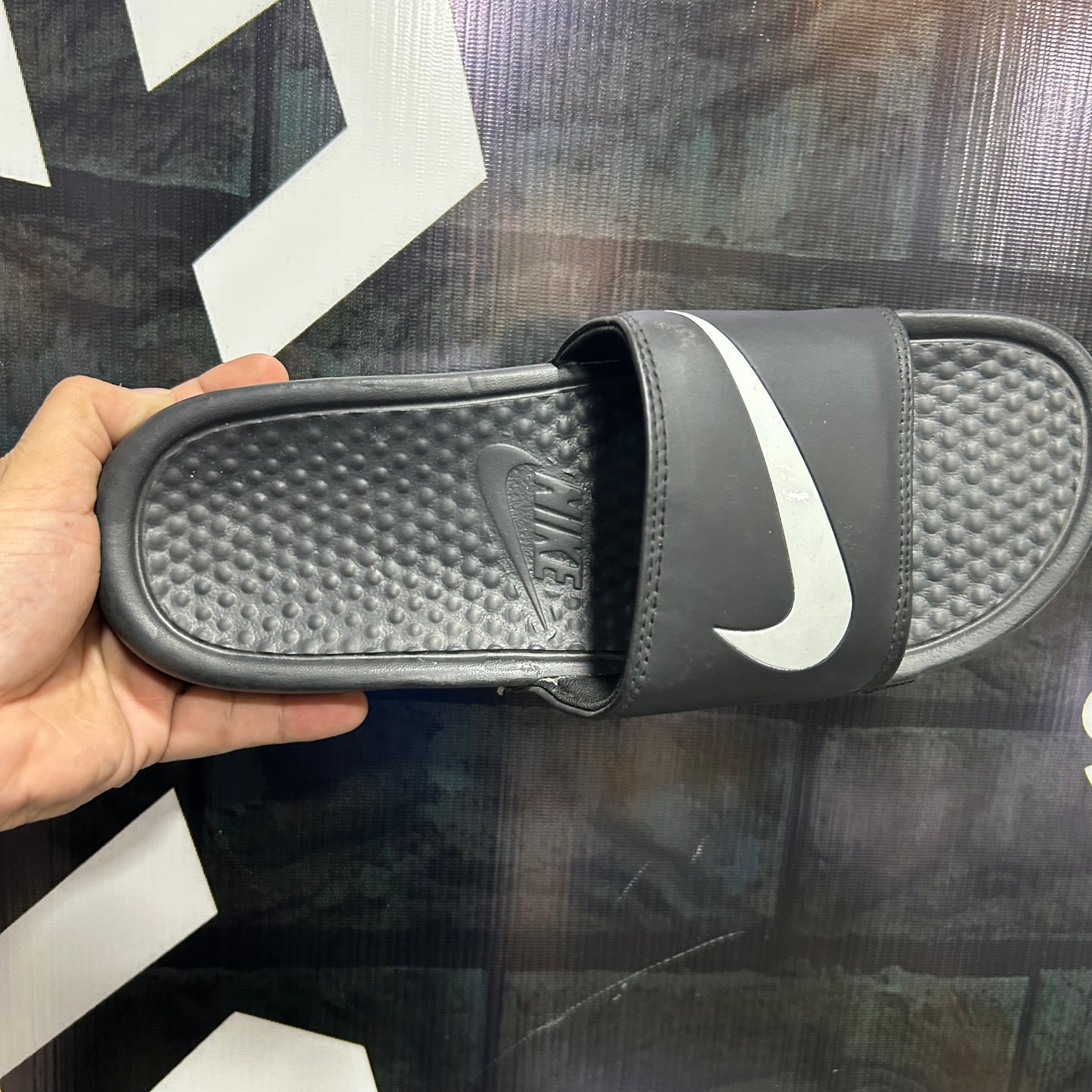 NK - D2 - Slides - Black with White