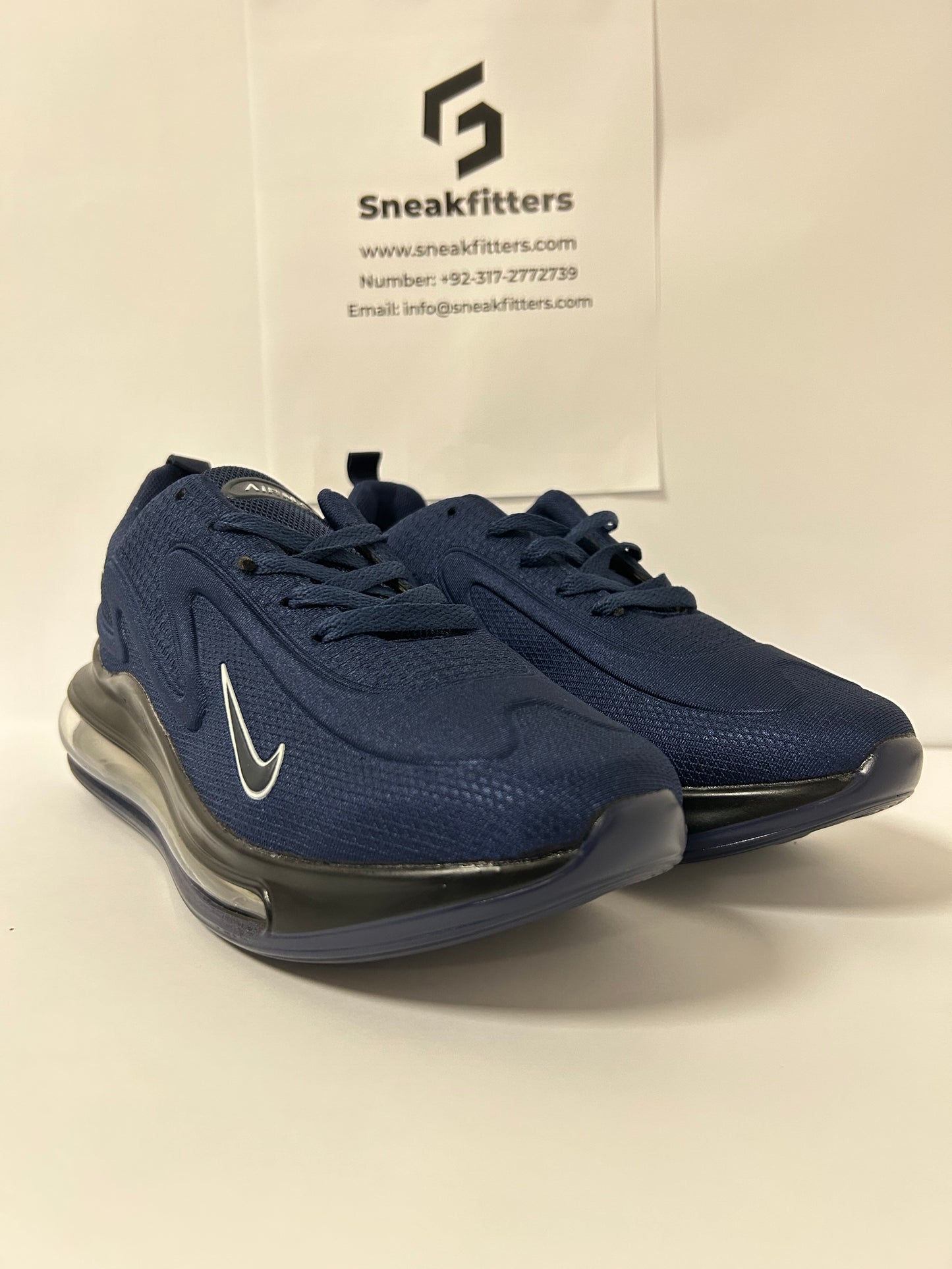 NKE Air Max 720 - Blue With Black