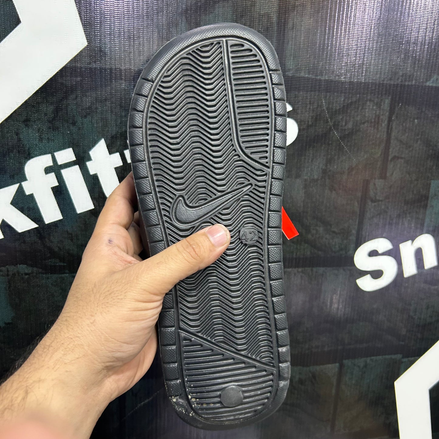 NK - D2 - Slides - Black with Gold