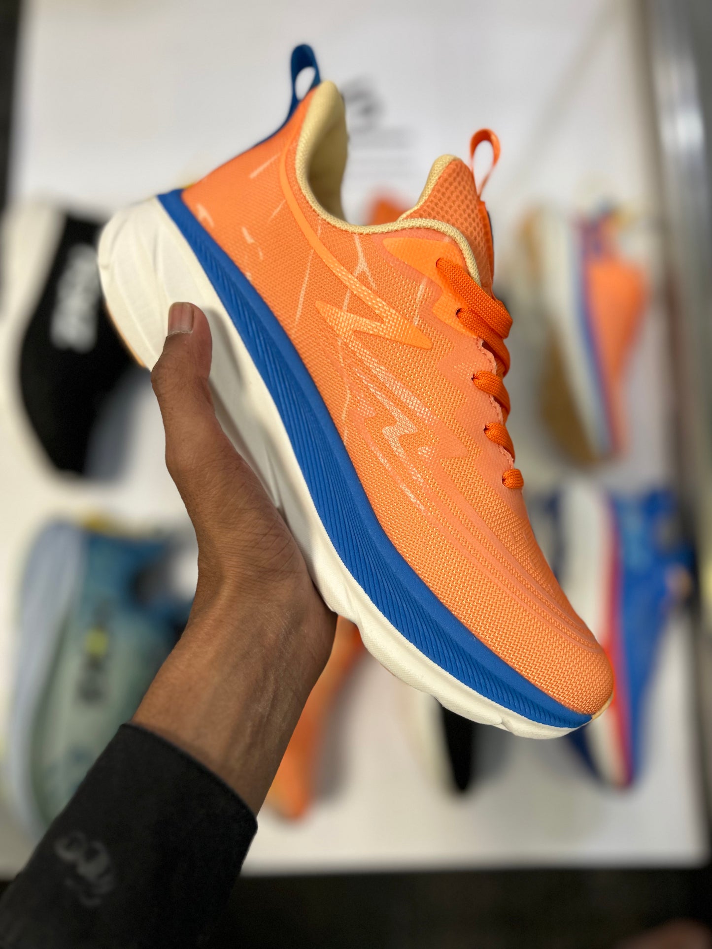 HOKZ - Unbeatable Comfort - Orange Blue