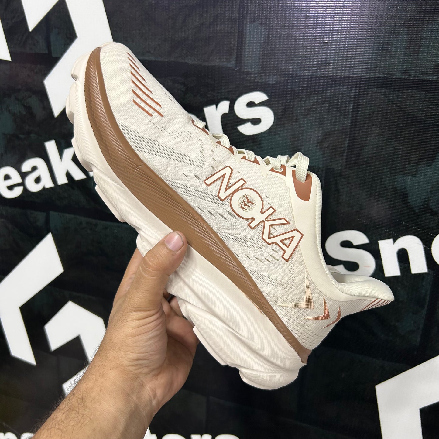 NOKA - UC - White Brown