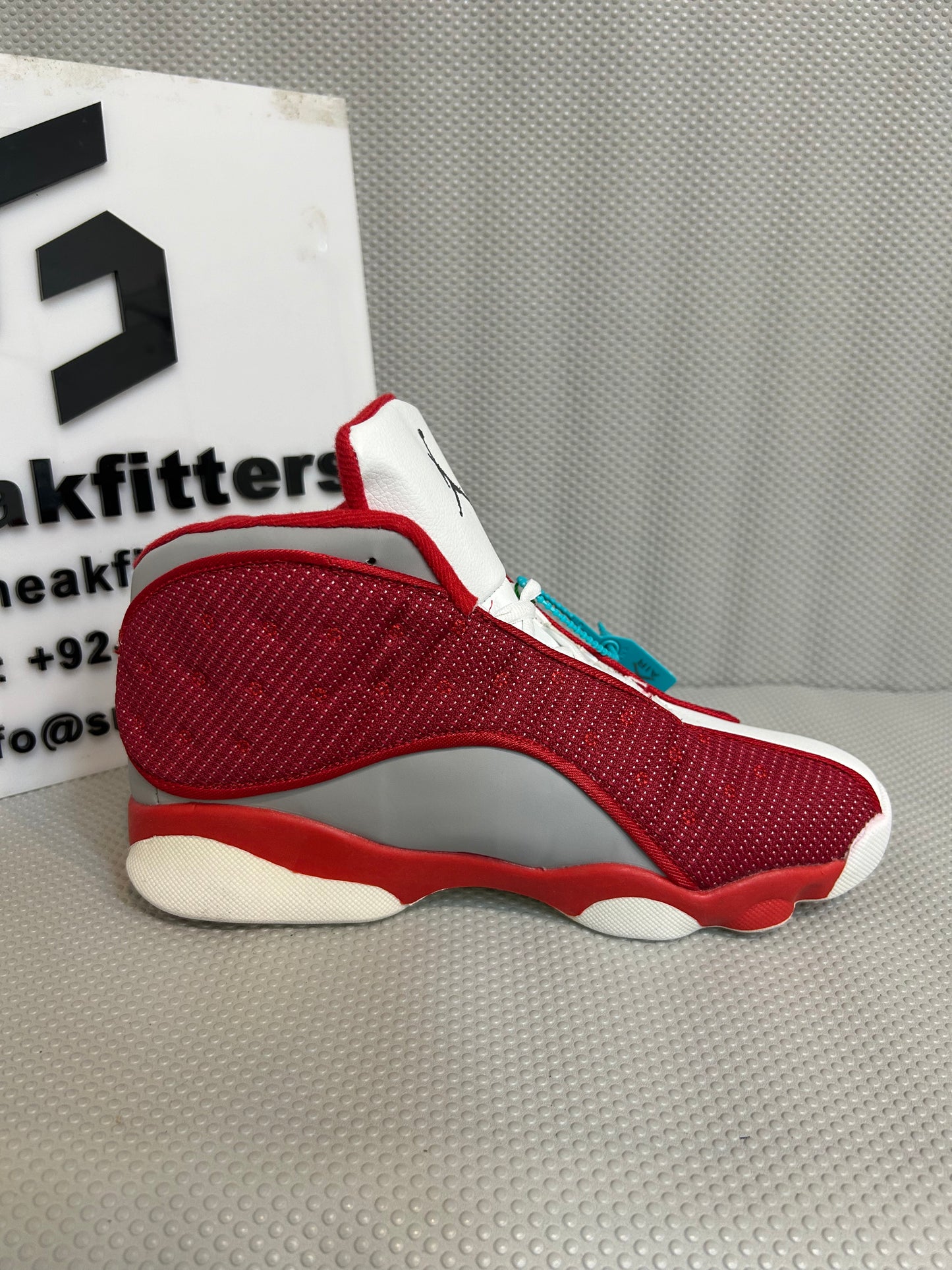 AR JDN 13 - Retro Gym - Red Flint Grey
