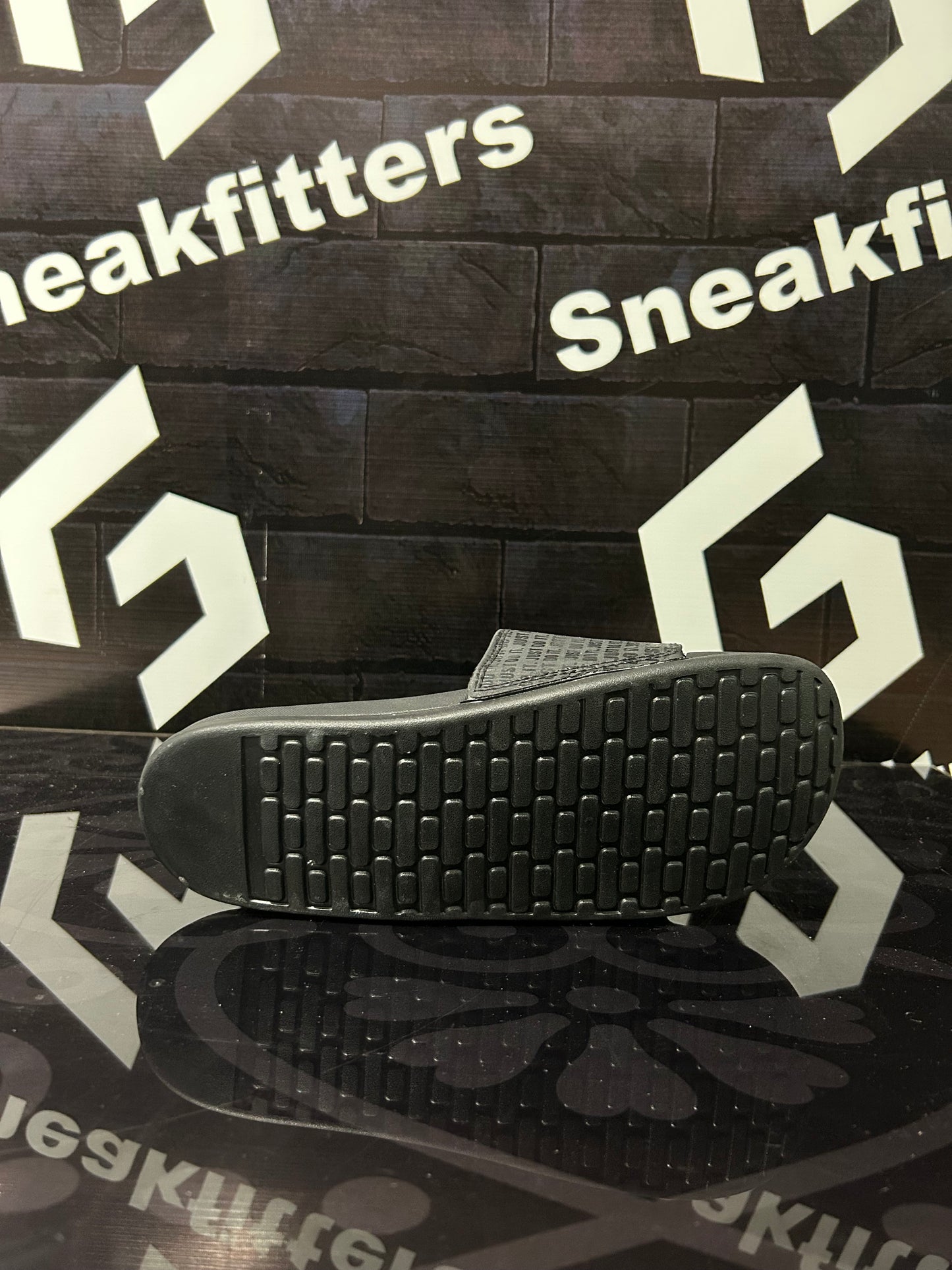 NKE - D3 - Slides - Black Gray