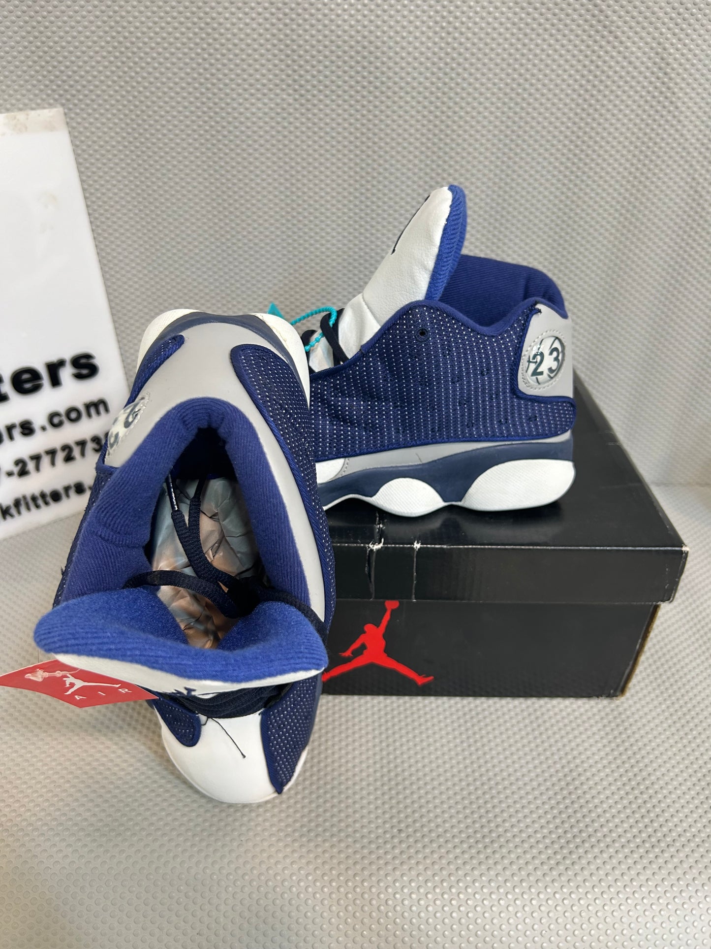 AR JDN 13 - Retro Gym - Blue White