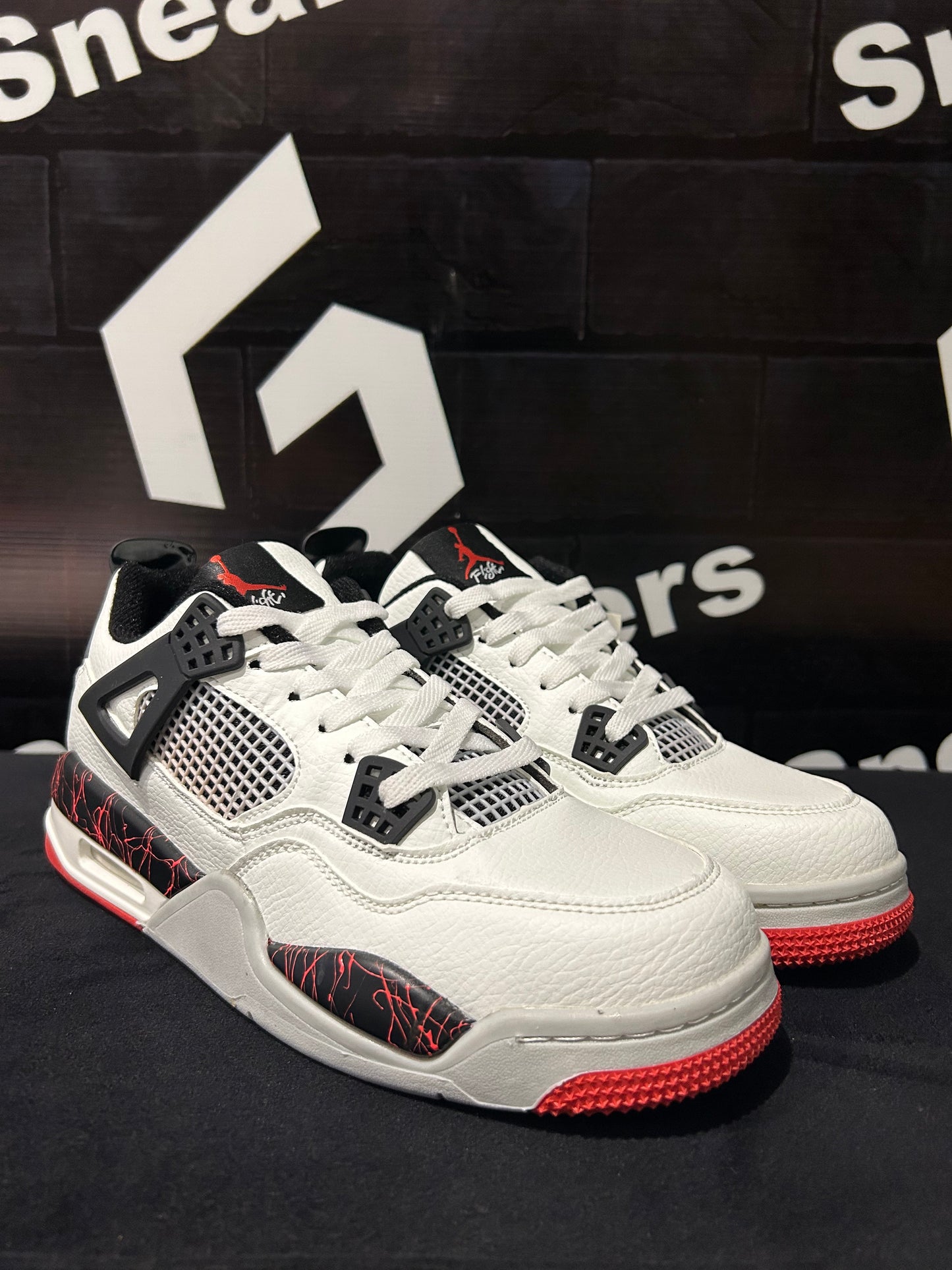 AR JDN 4 - Retro - White with Red (Premium)