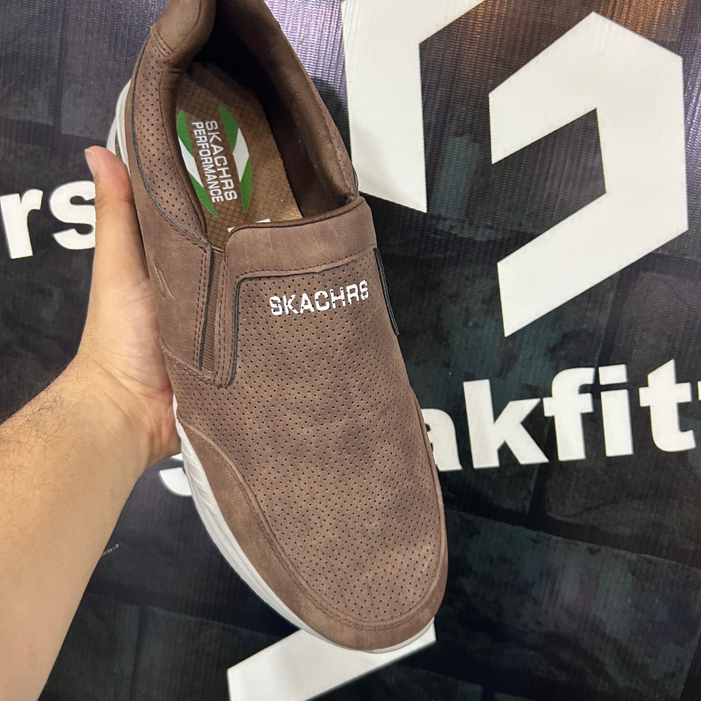 Skecher - Performance - Atchfit - Brown 2.0