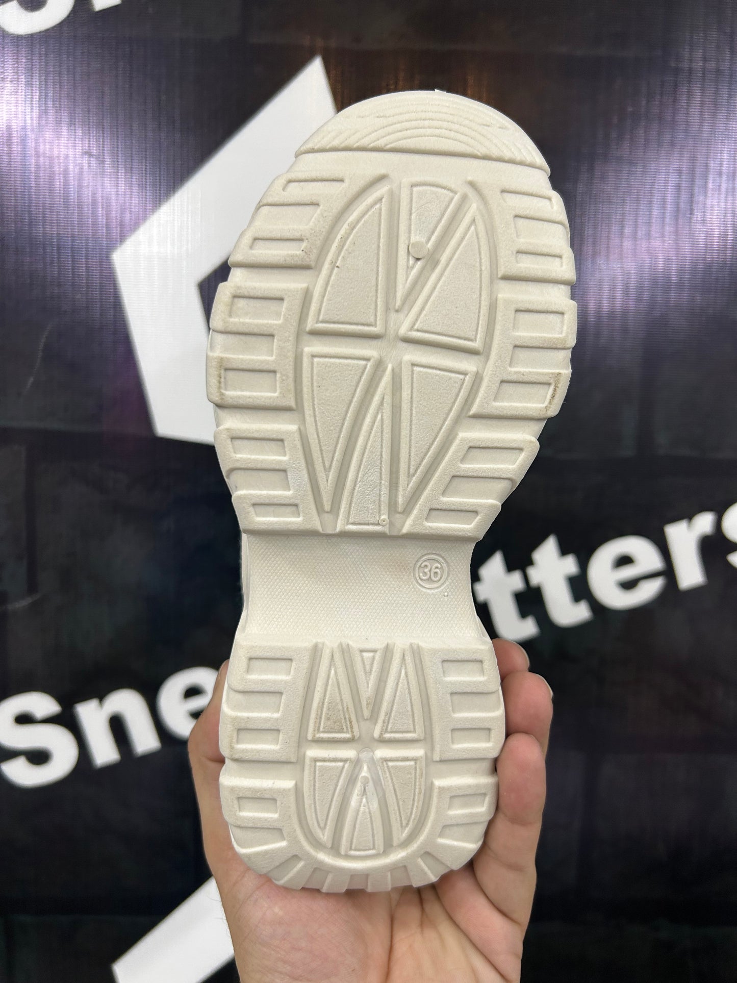 Women's Fashion - Chic Style - Off White