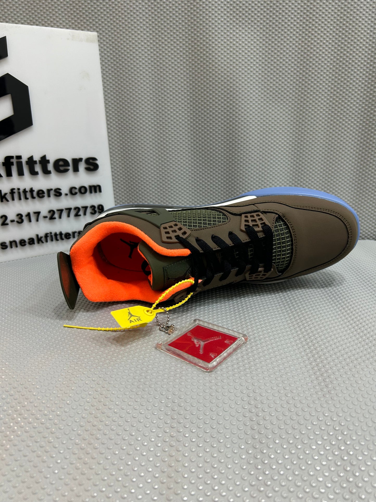 AR JDN 4 - Retro - (WS) - Brown with Black