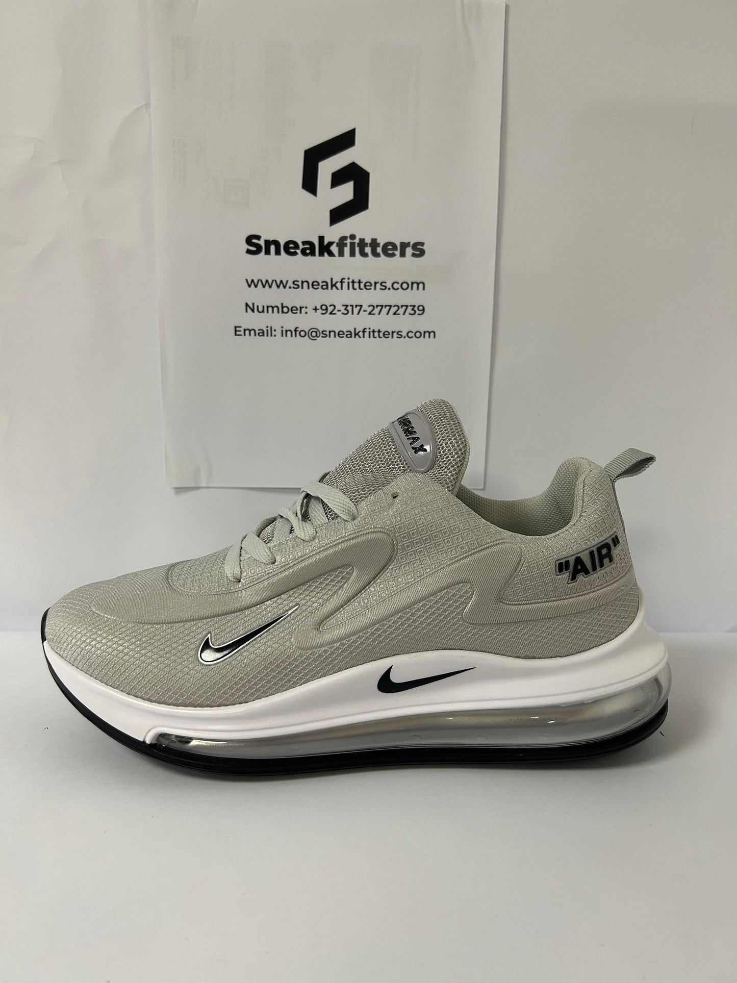 NKE Air Max 720 - GB