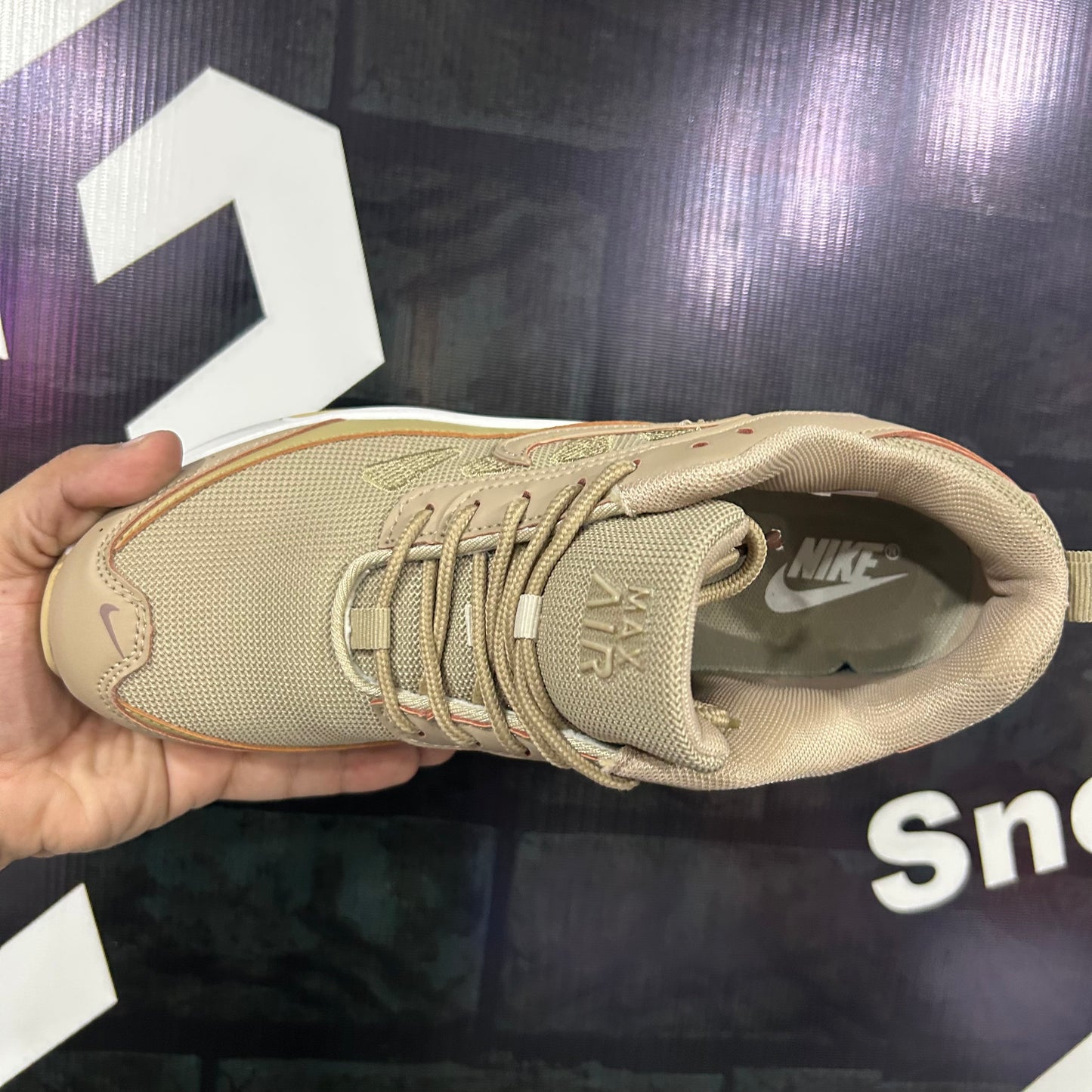 NKE Air Max - AP - Khaki 2.0