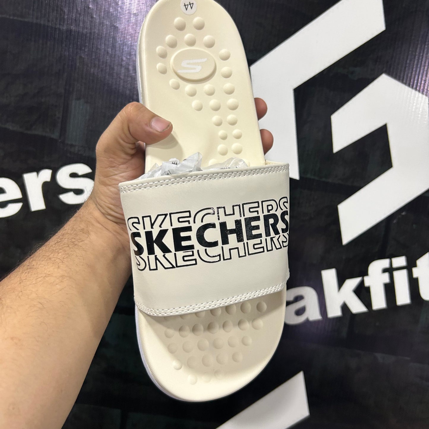 Skecher - D8 - Slides - Off White