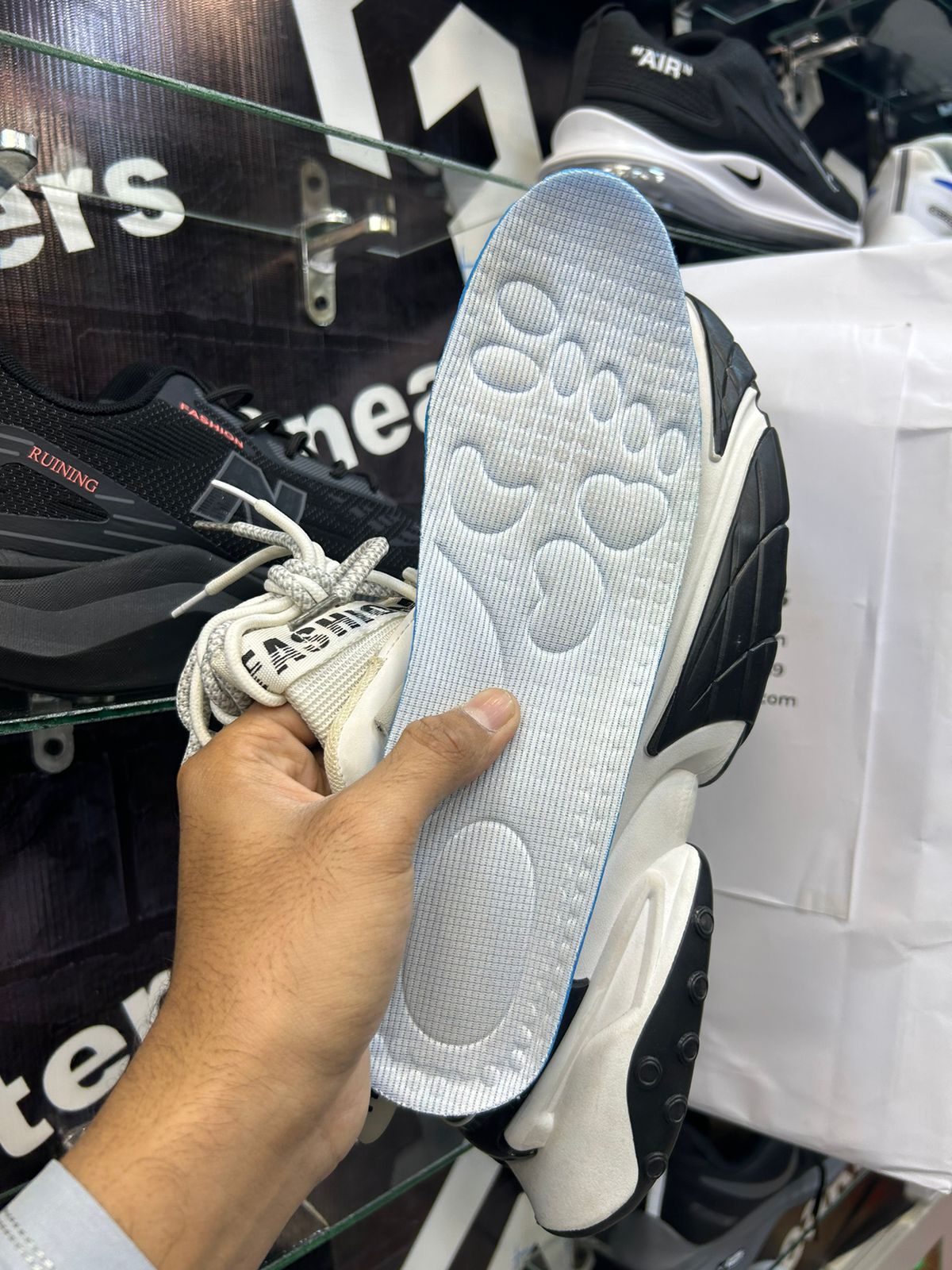 Fashion - Sport - White Black