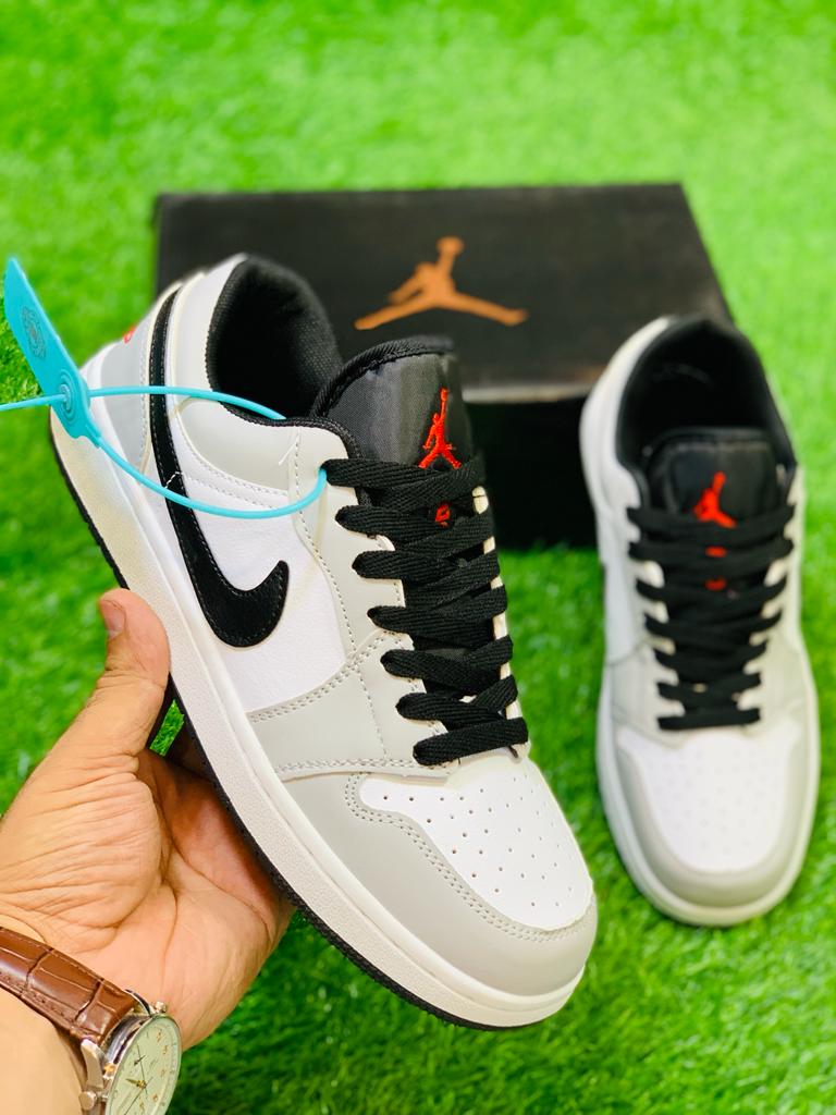 AR JDN Low Light Smoke Grey Sneakfitters - Main Image