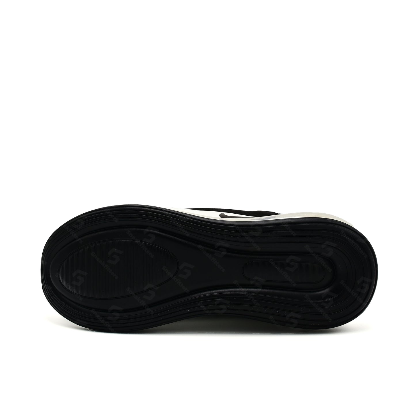 NKE Air Max 720 - Black White