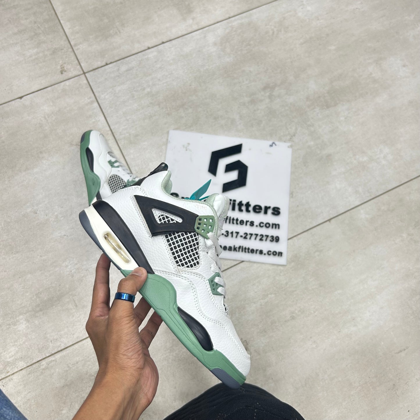 AR JDN 4 - Retro - Seafoam